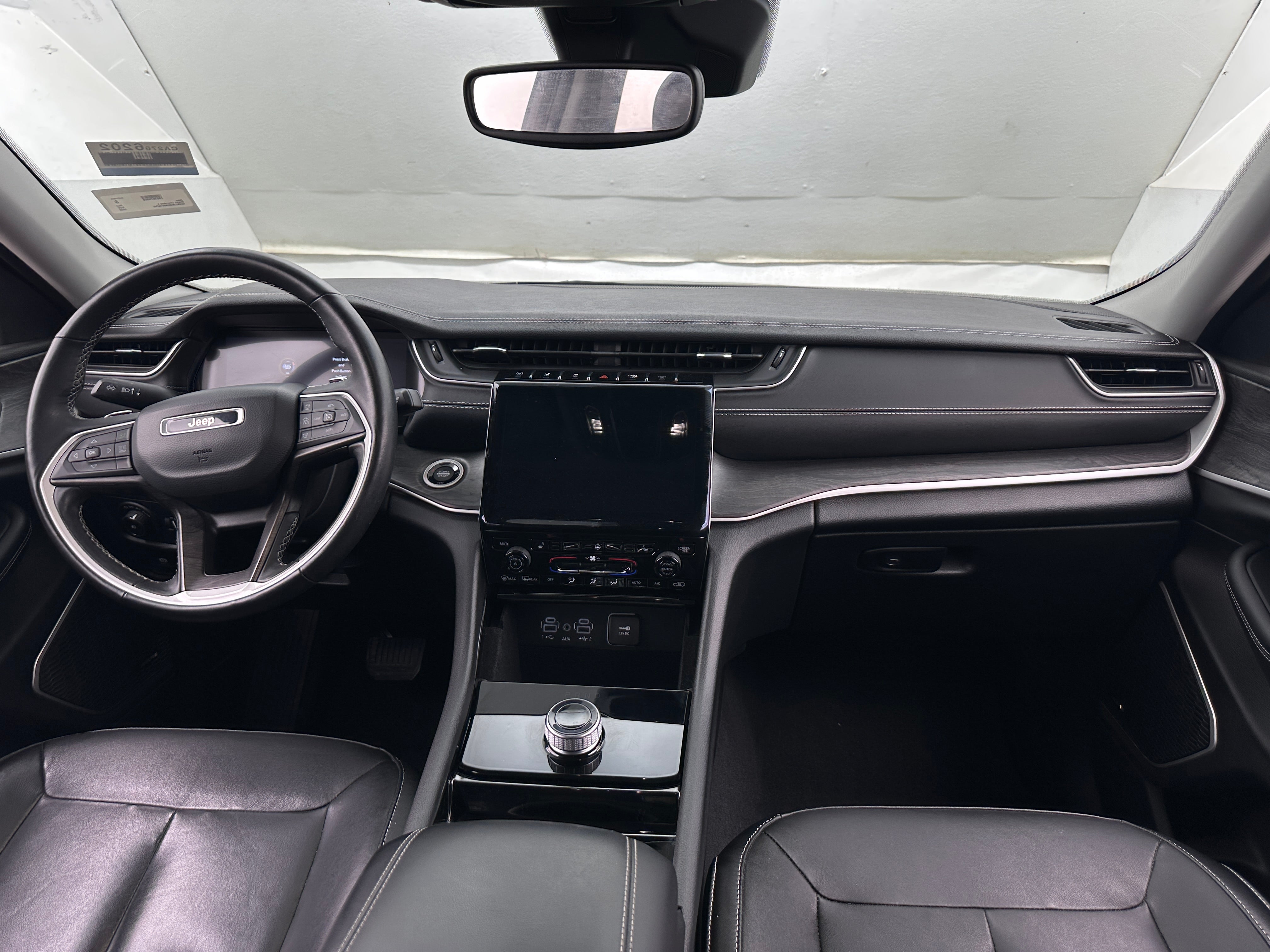 2022 Jeep Grand Cherokee L Limited Edition 2