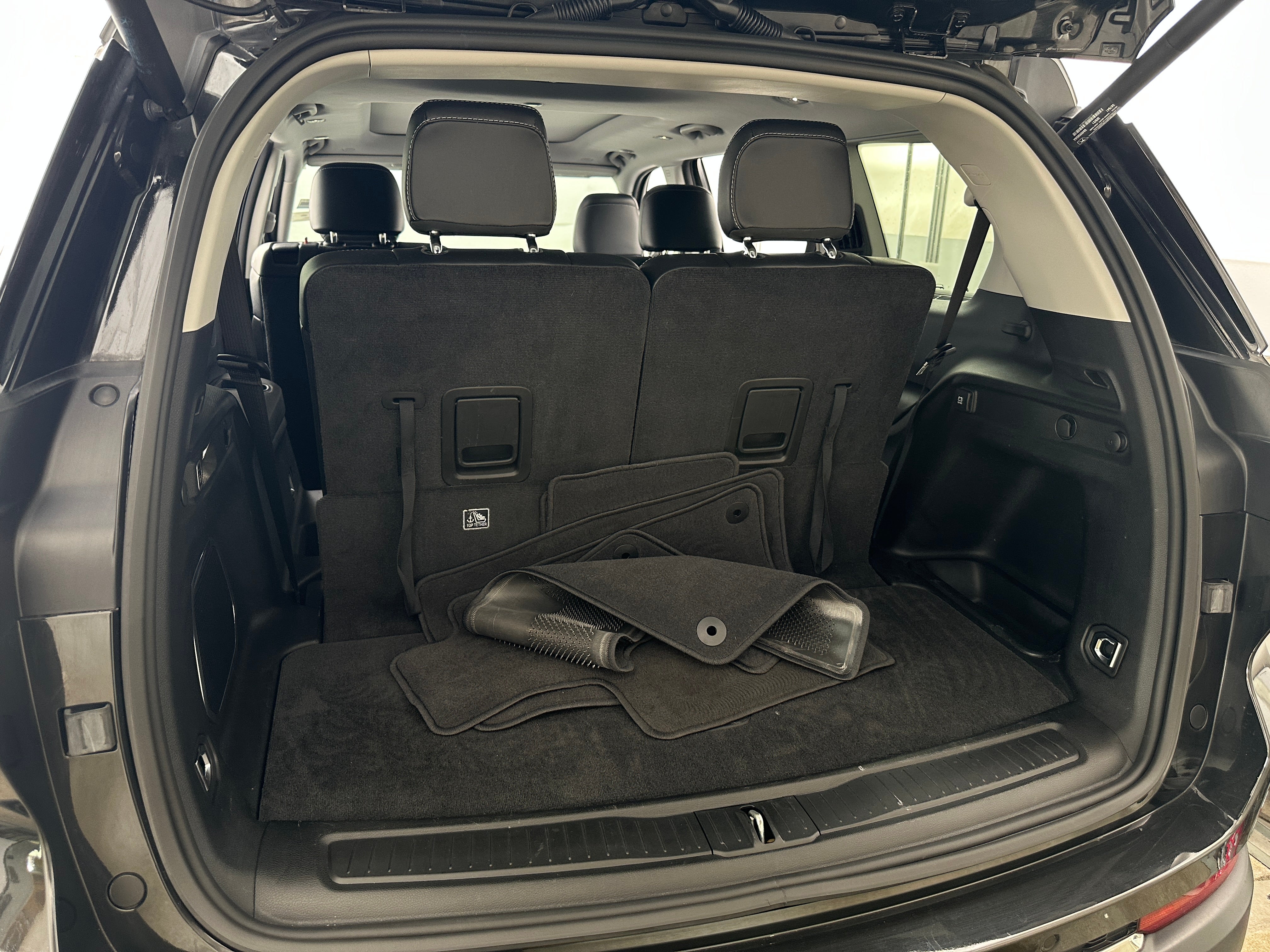 2022 Jeep Grand Cherokee L Limited Edition 6