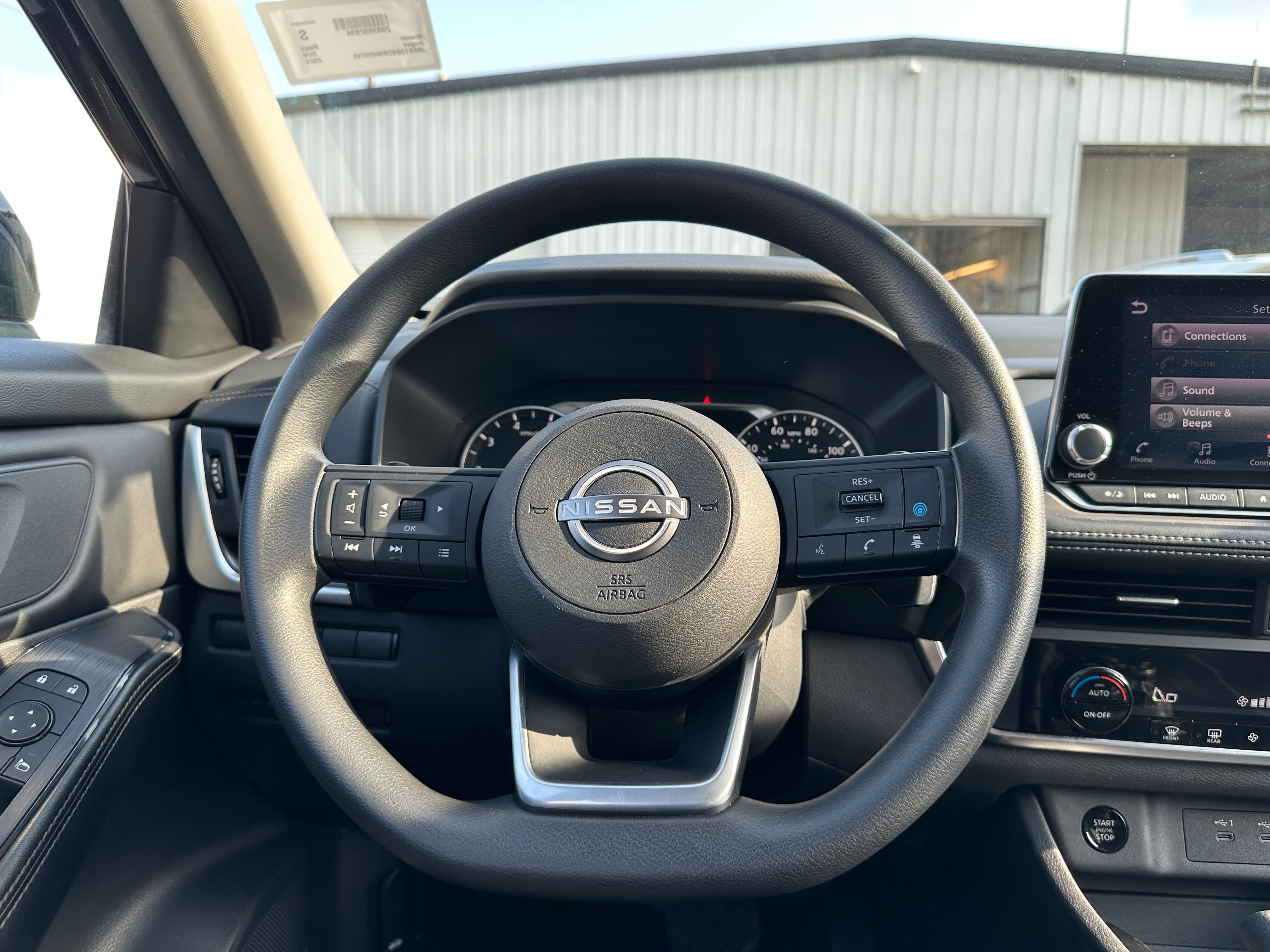 2024 Nissan Rogue SV 5