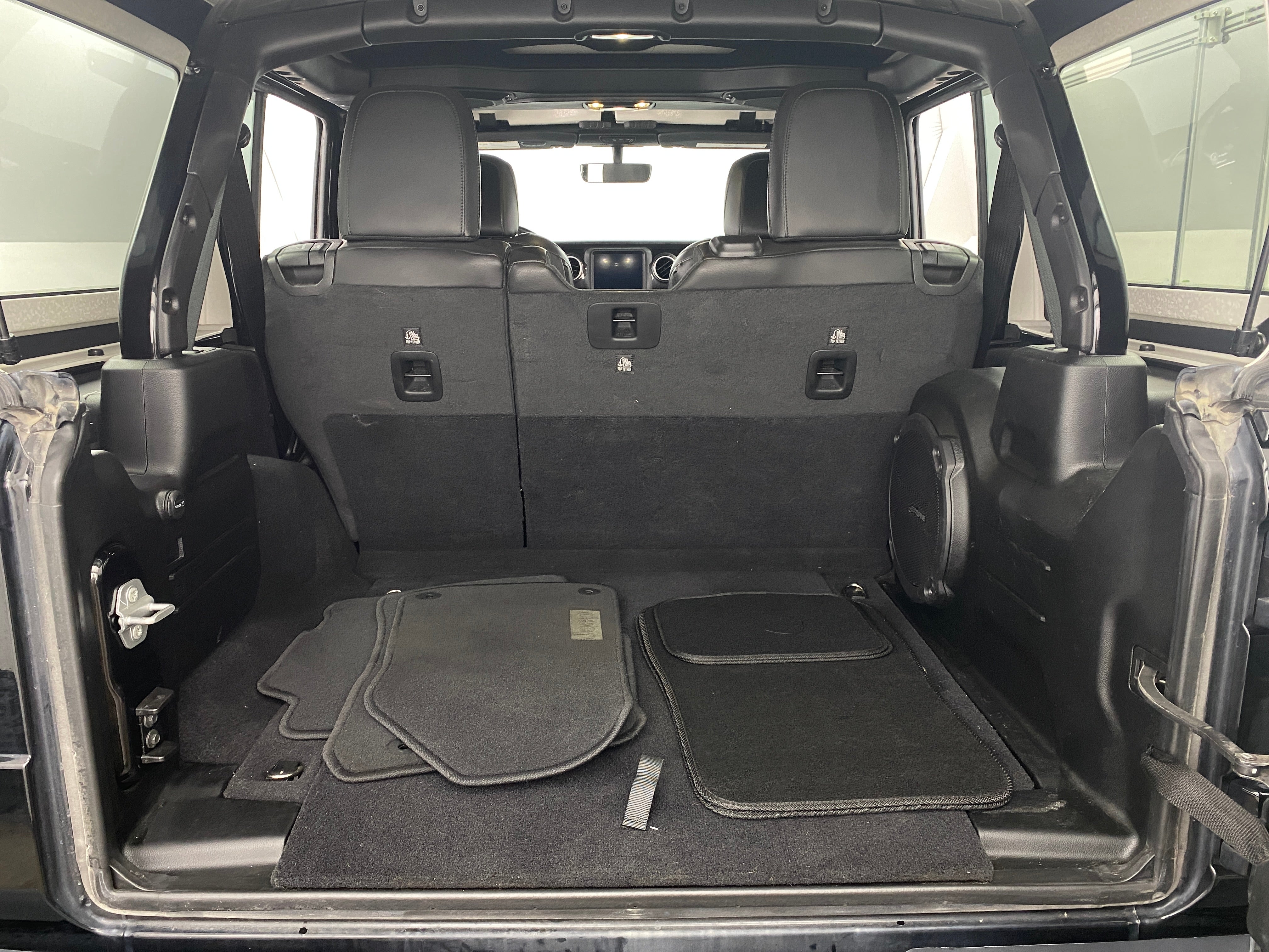 2021 Jeep Wrangler Unlimited Altitude 6