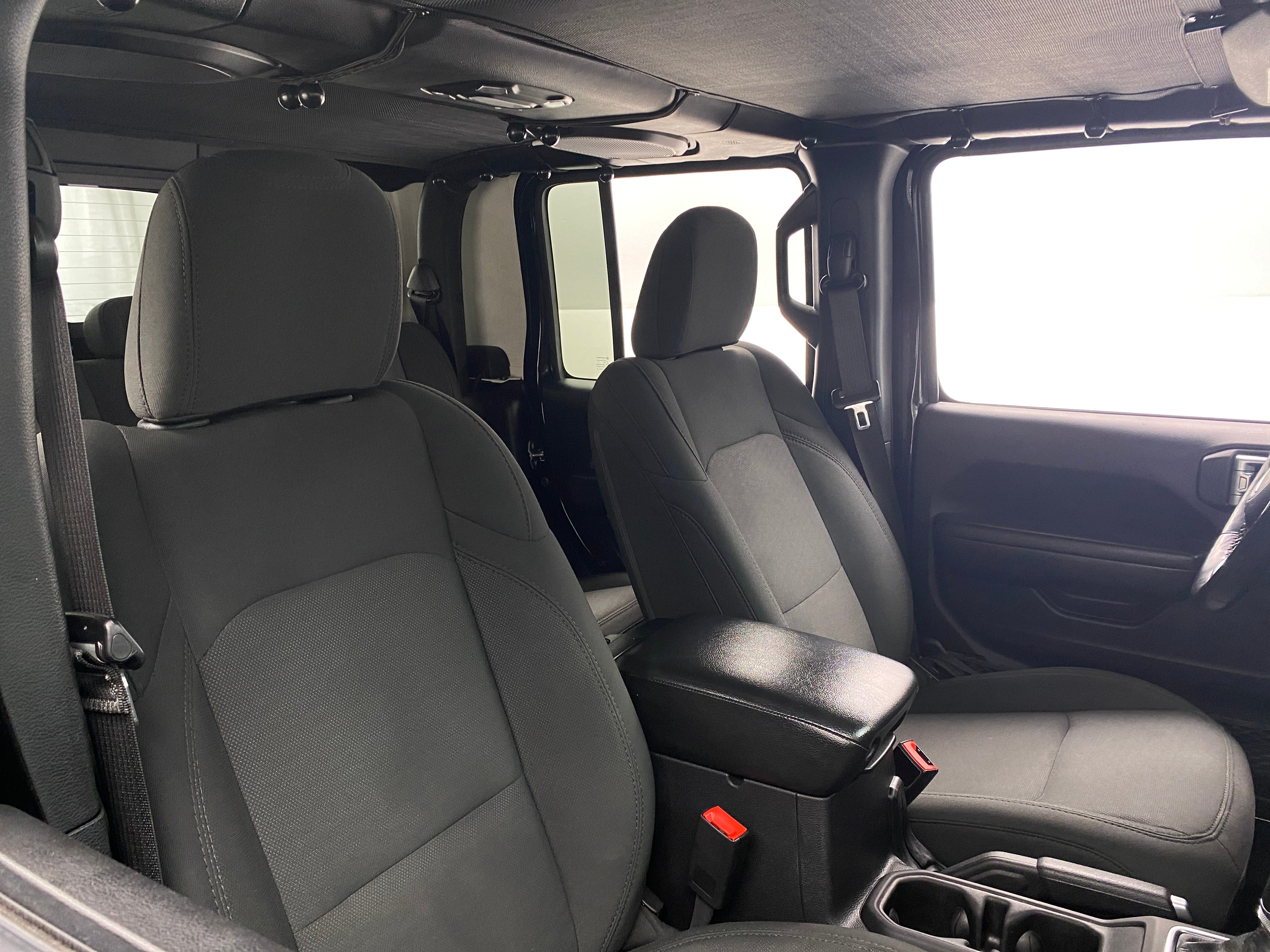2020 Jeep Gladiator Sport S 2
