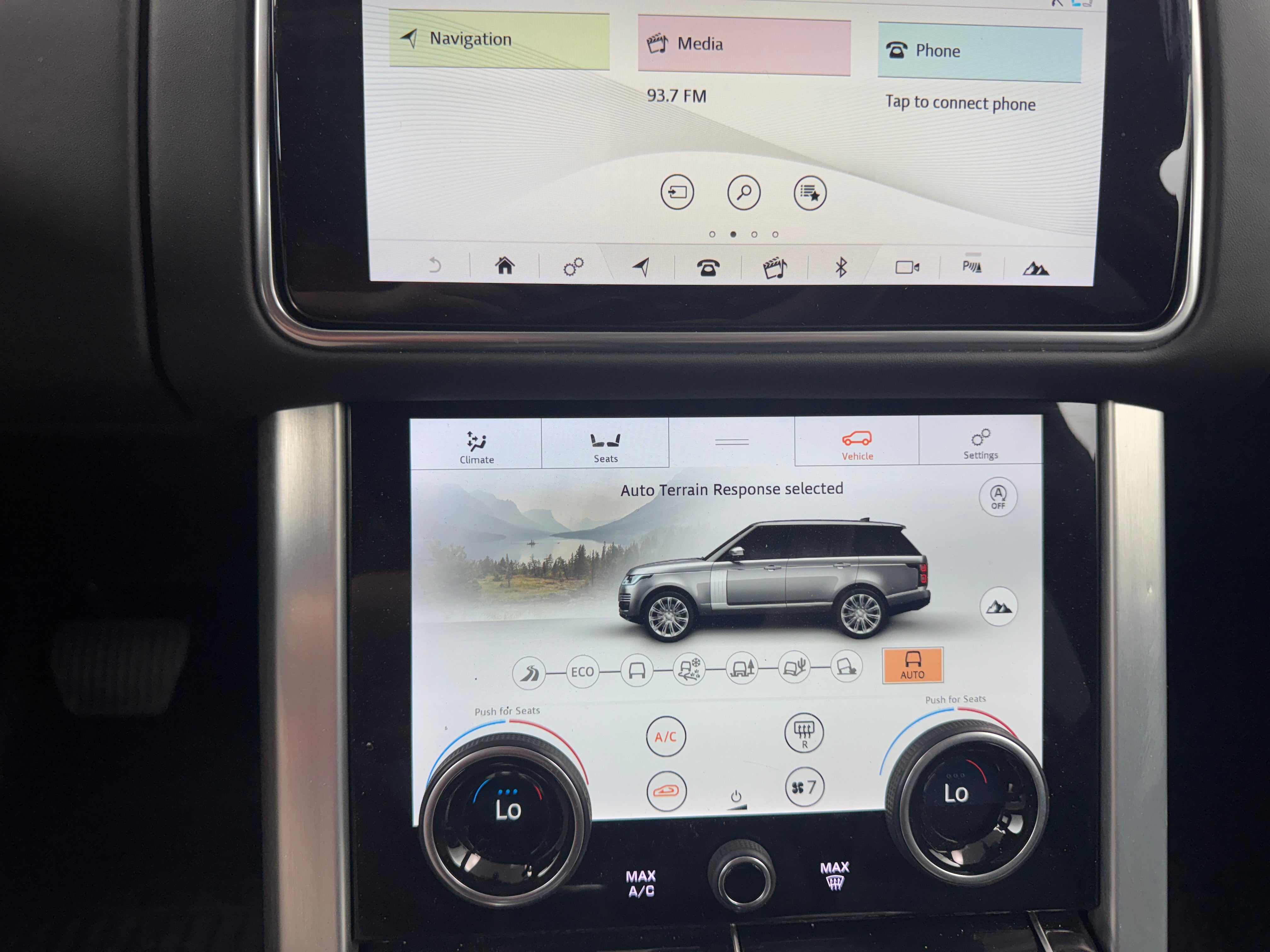 2020 Land Rover Range Rover HSE 3