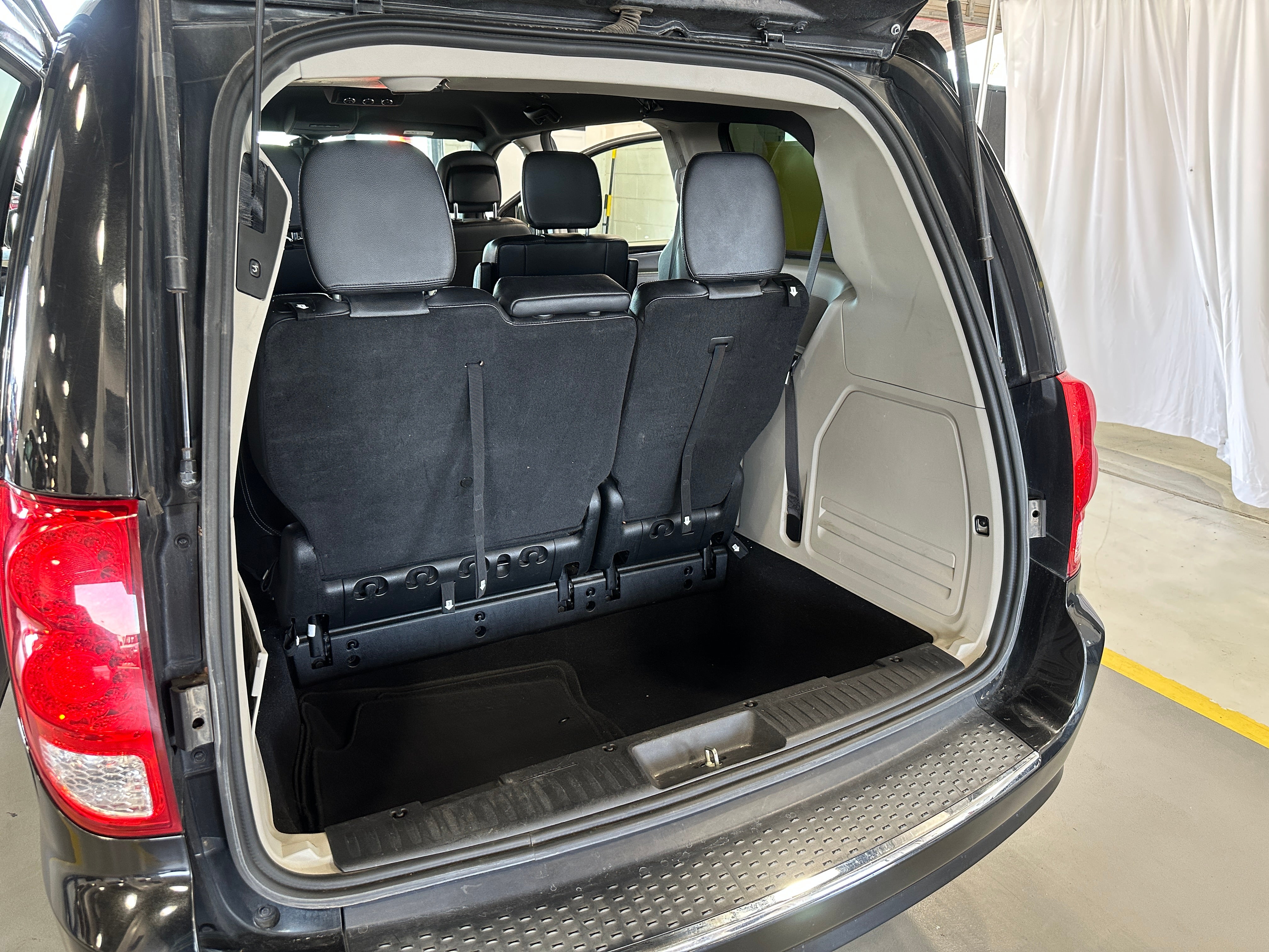 2019 Dodge Grand Caravan SXT 6