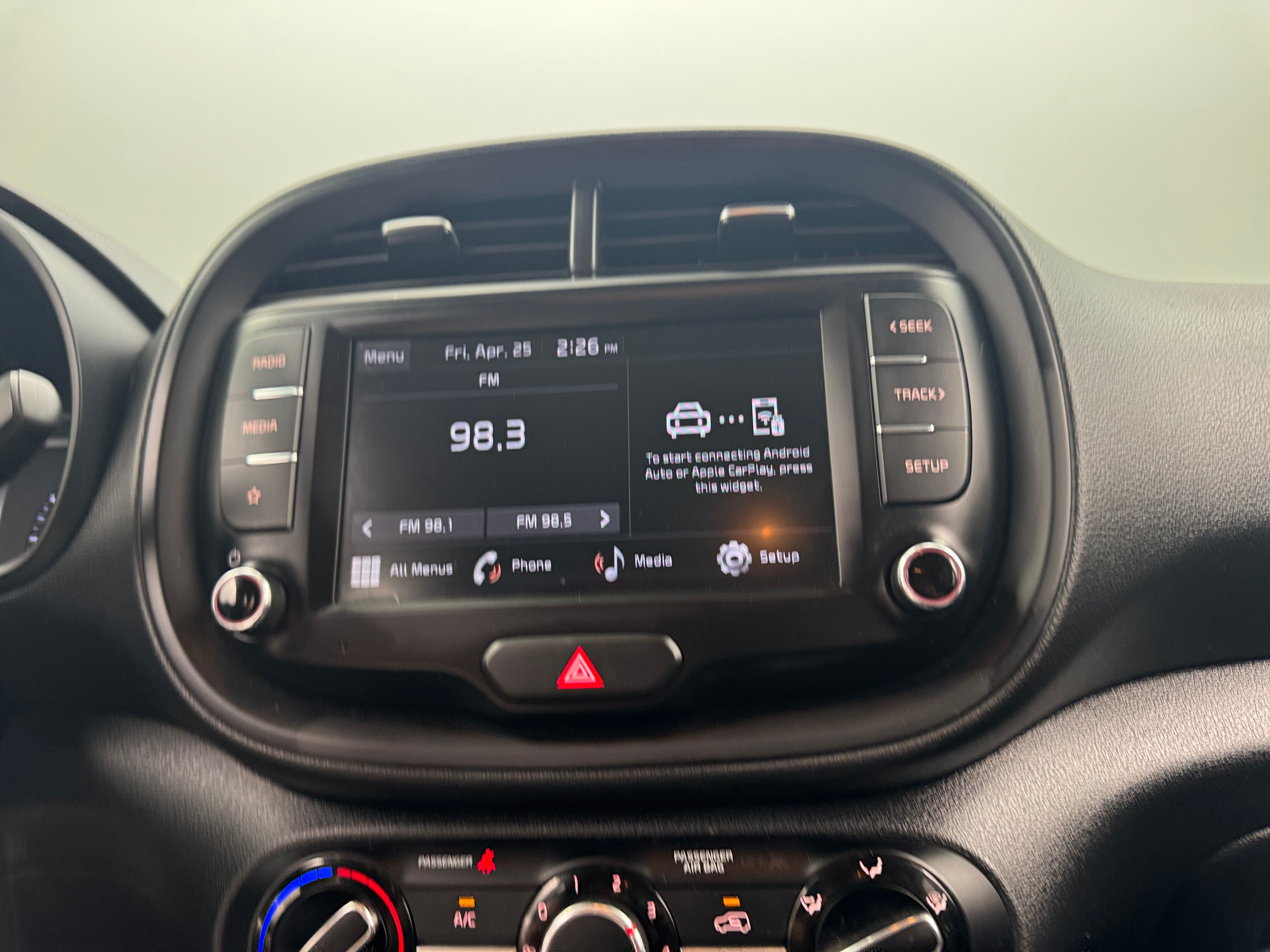 2022 Kia Soul LX 4