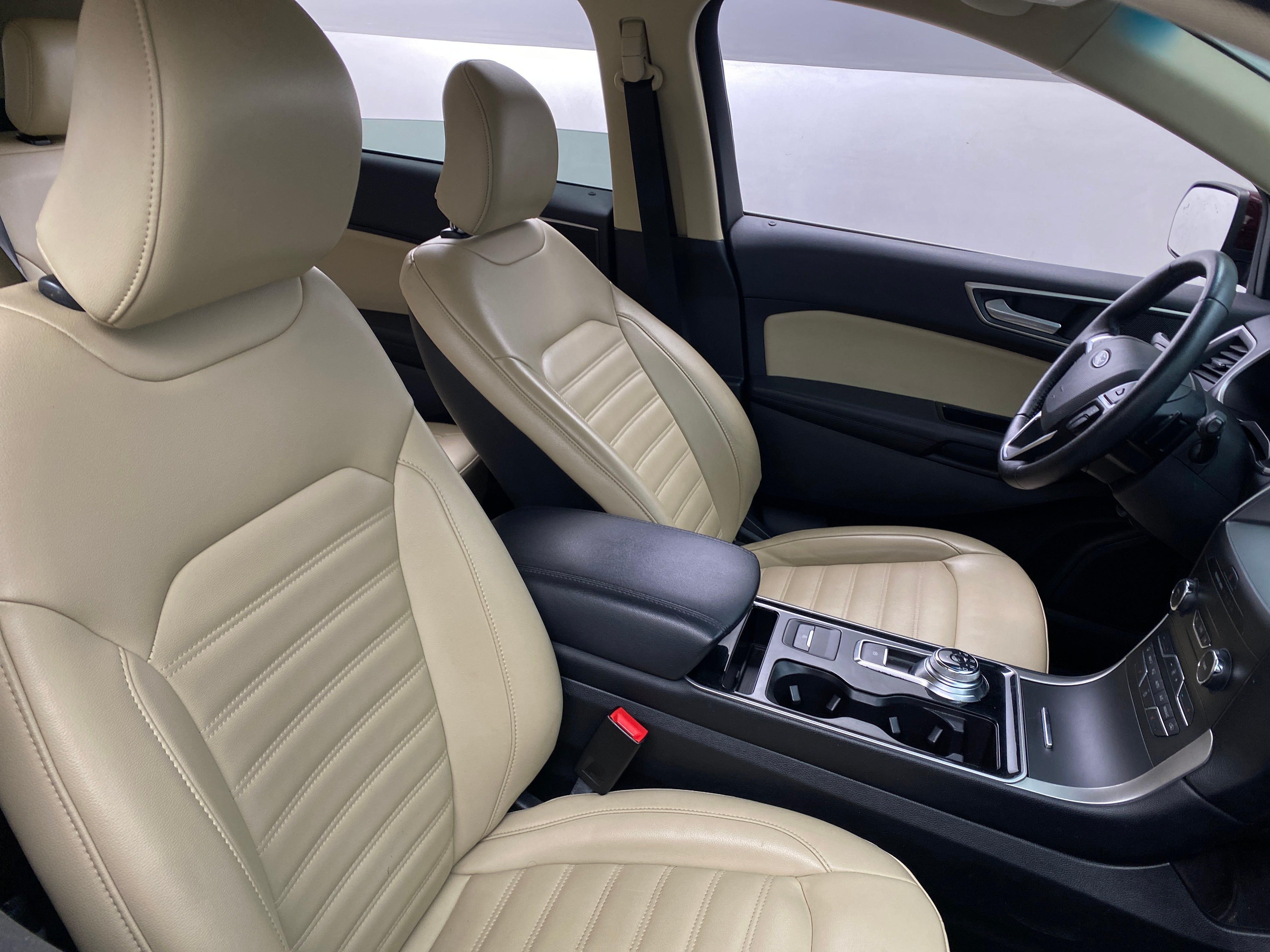 2019 Ford Edge SEL 2