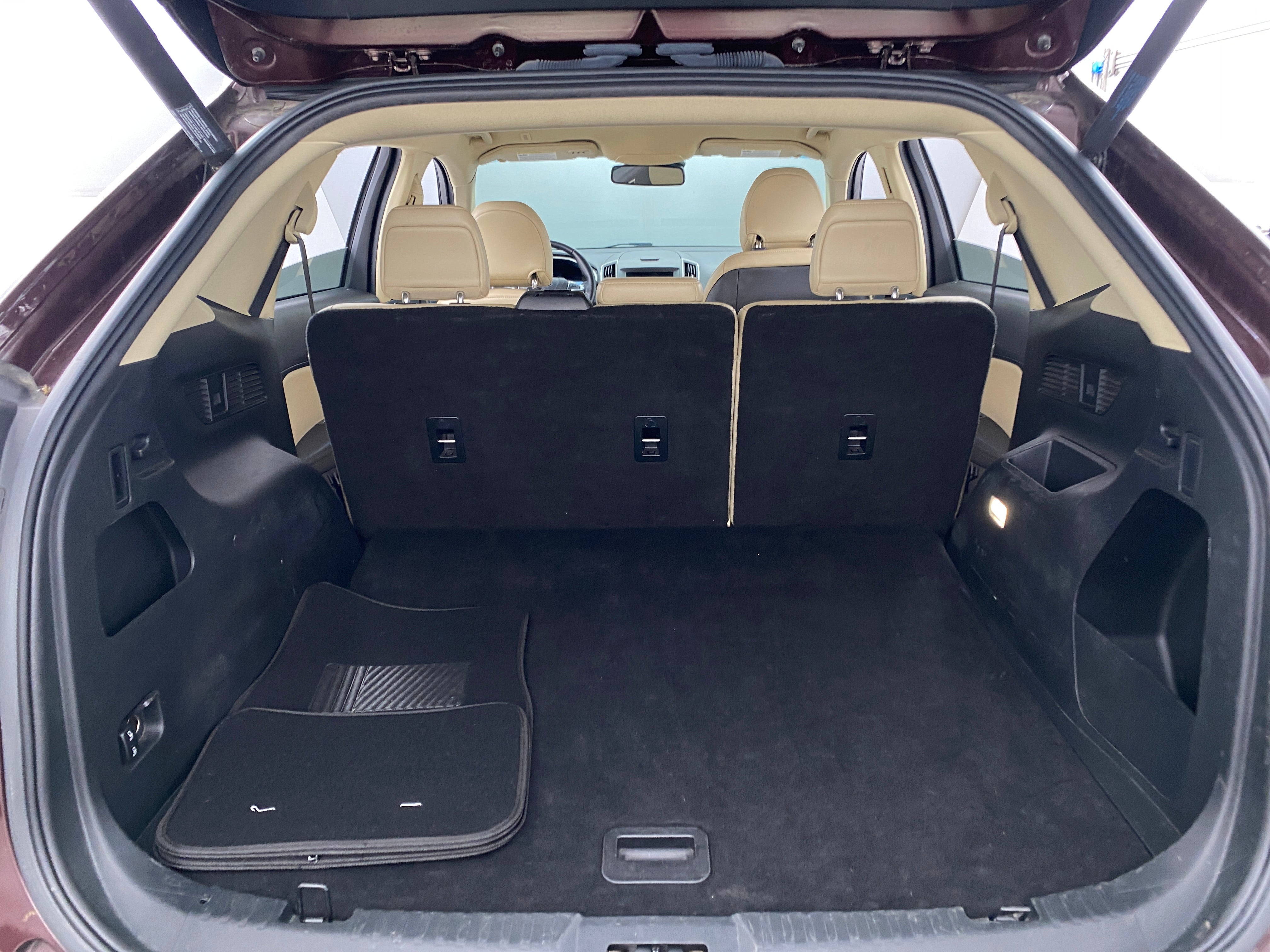 2019 Ford Edge SEL 7