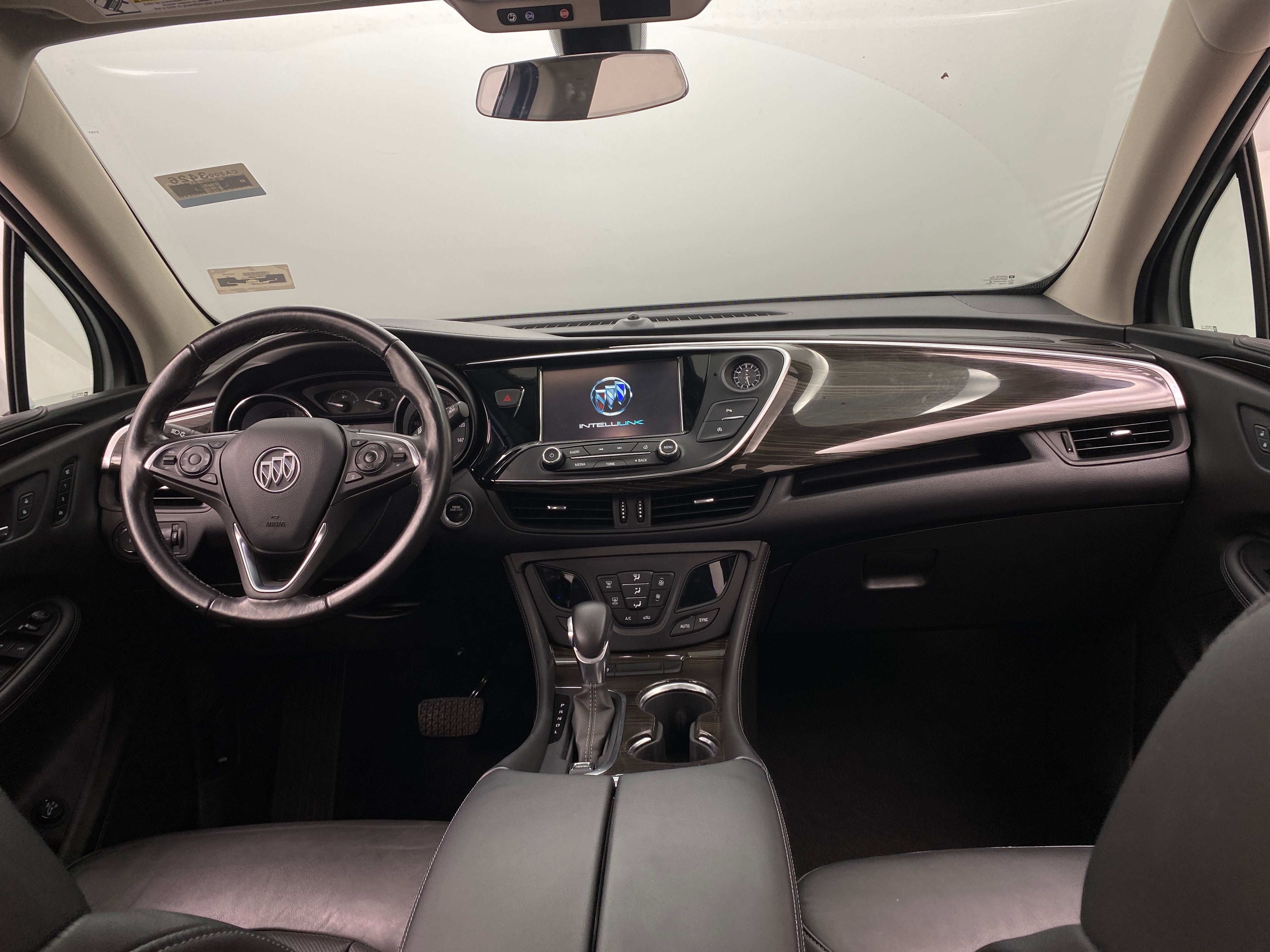 2019 Buick Envision Essence 3