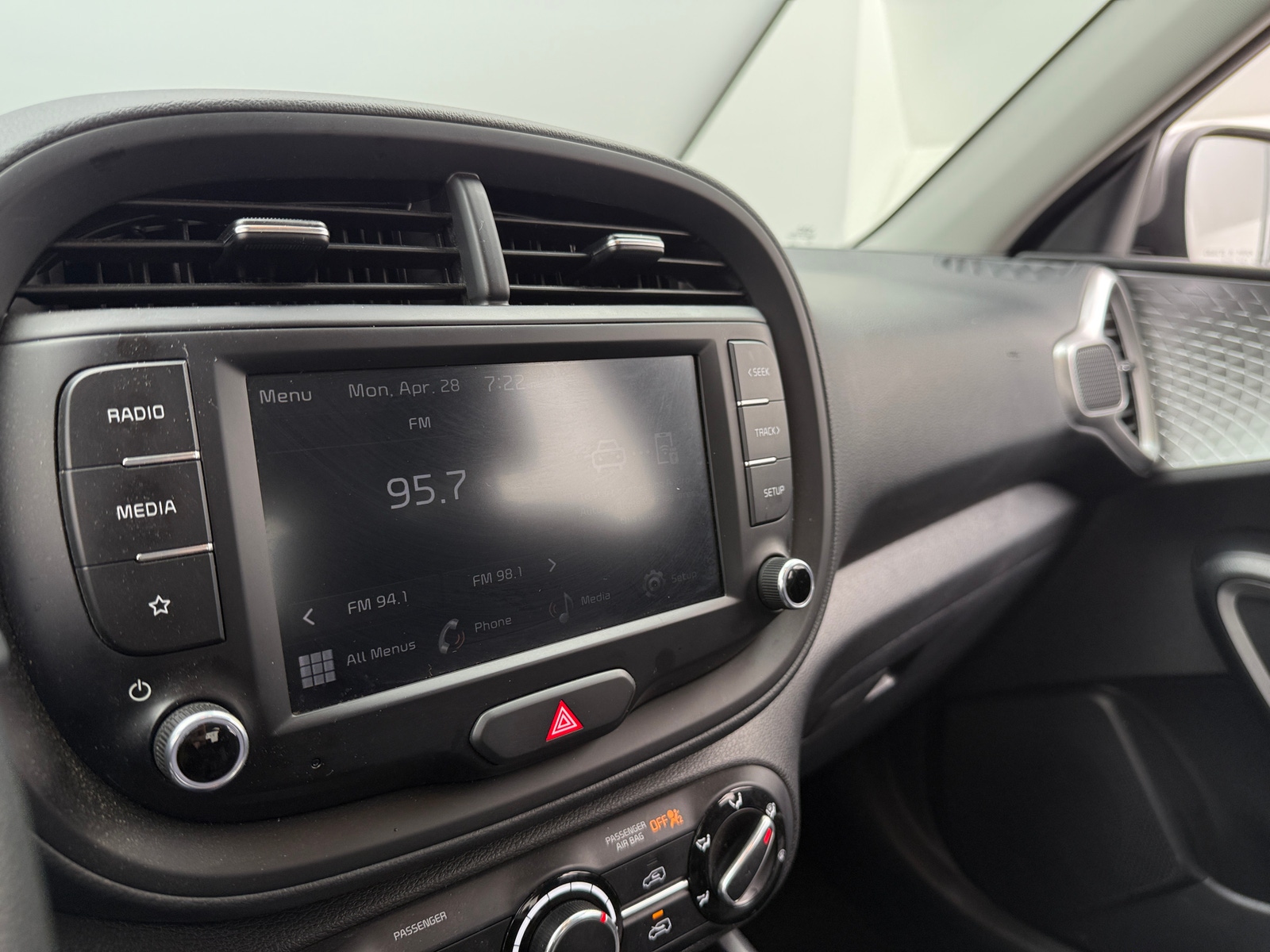 Thumbnail: 2024 Kia Soul - 4