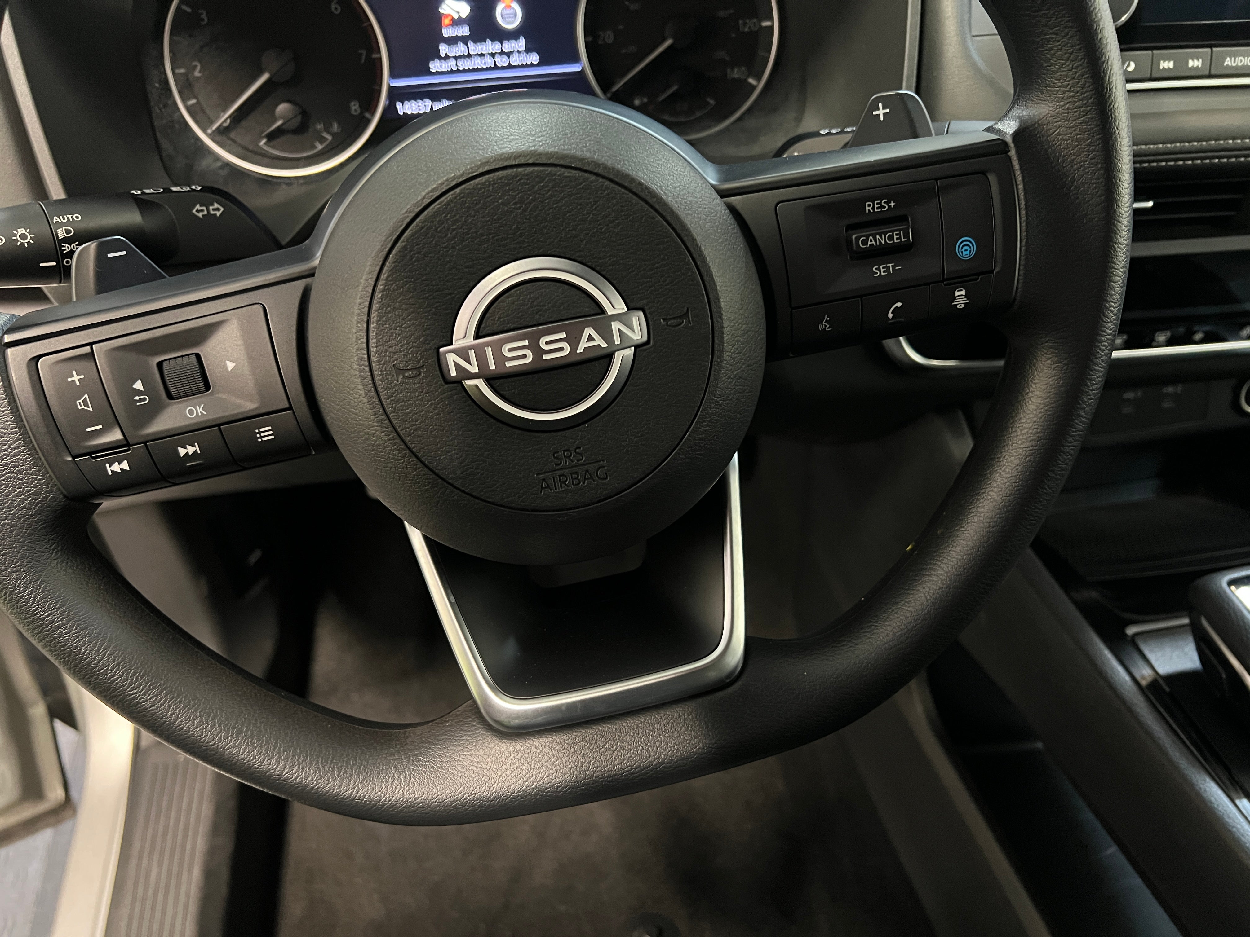 2024 Nissan Rogue SV 5