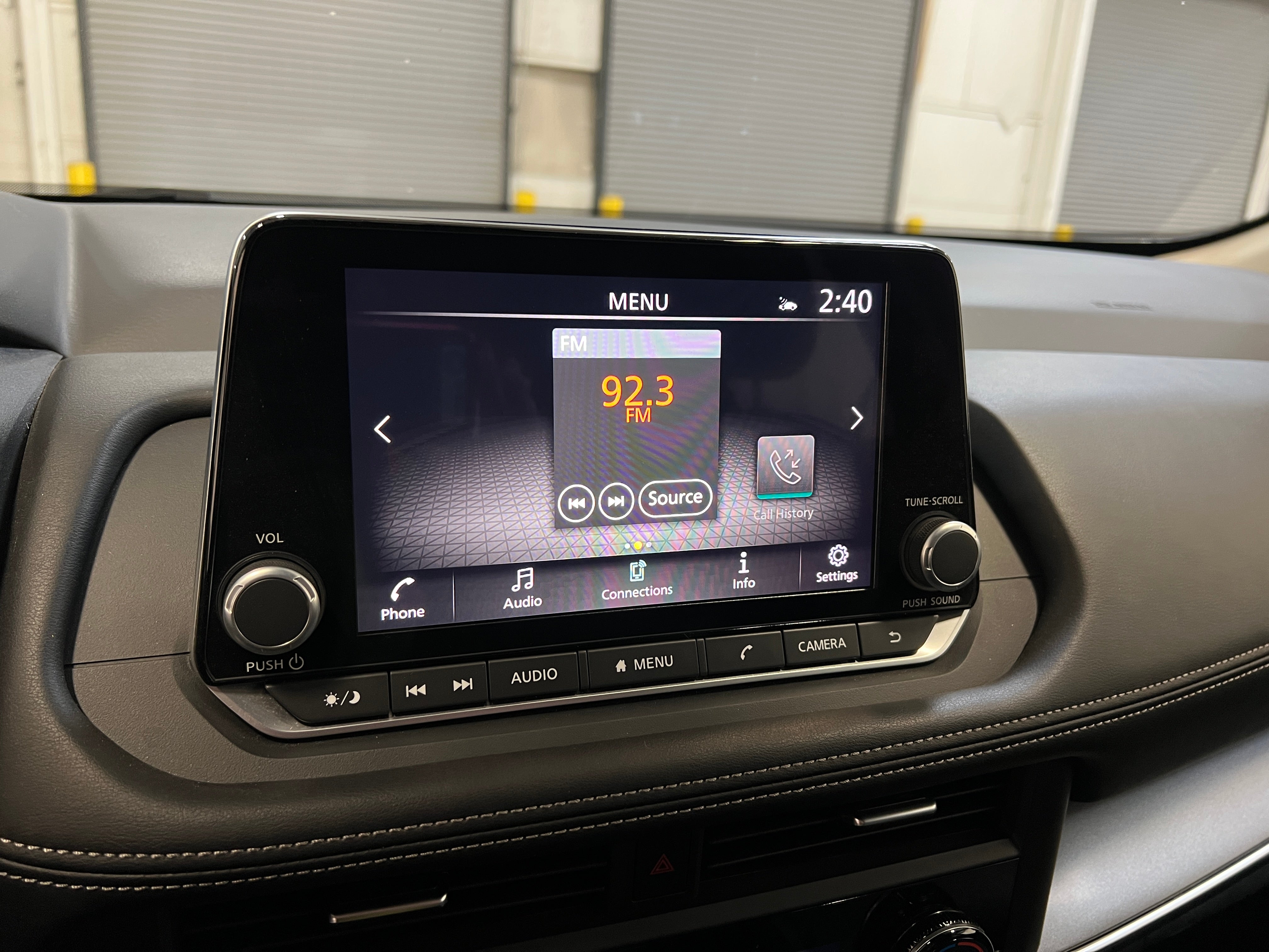 2024 Nissan Rogue SV 4