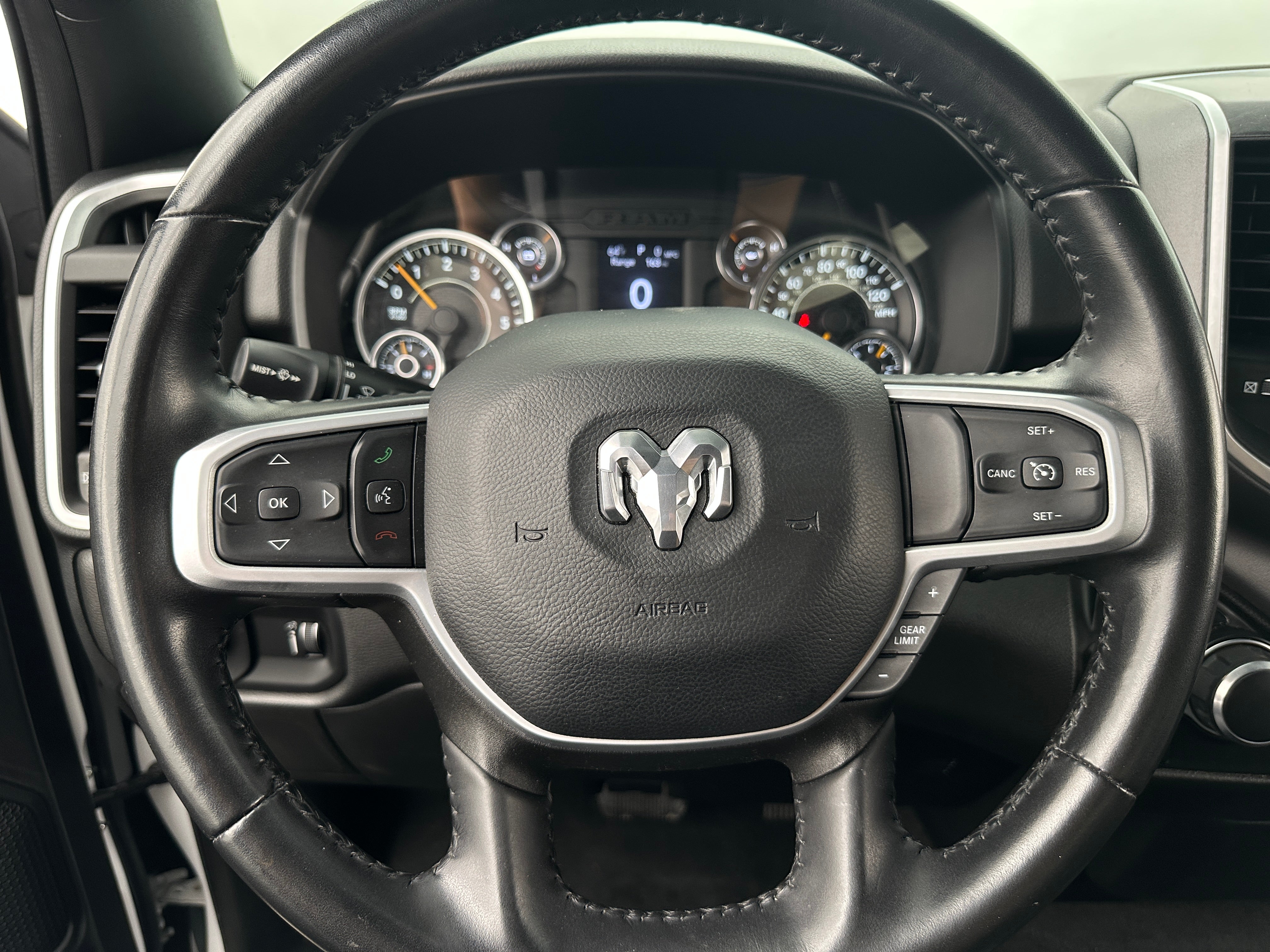 2022 RAM 1500 Big Horn 5