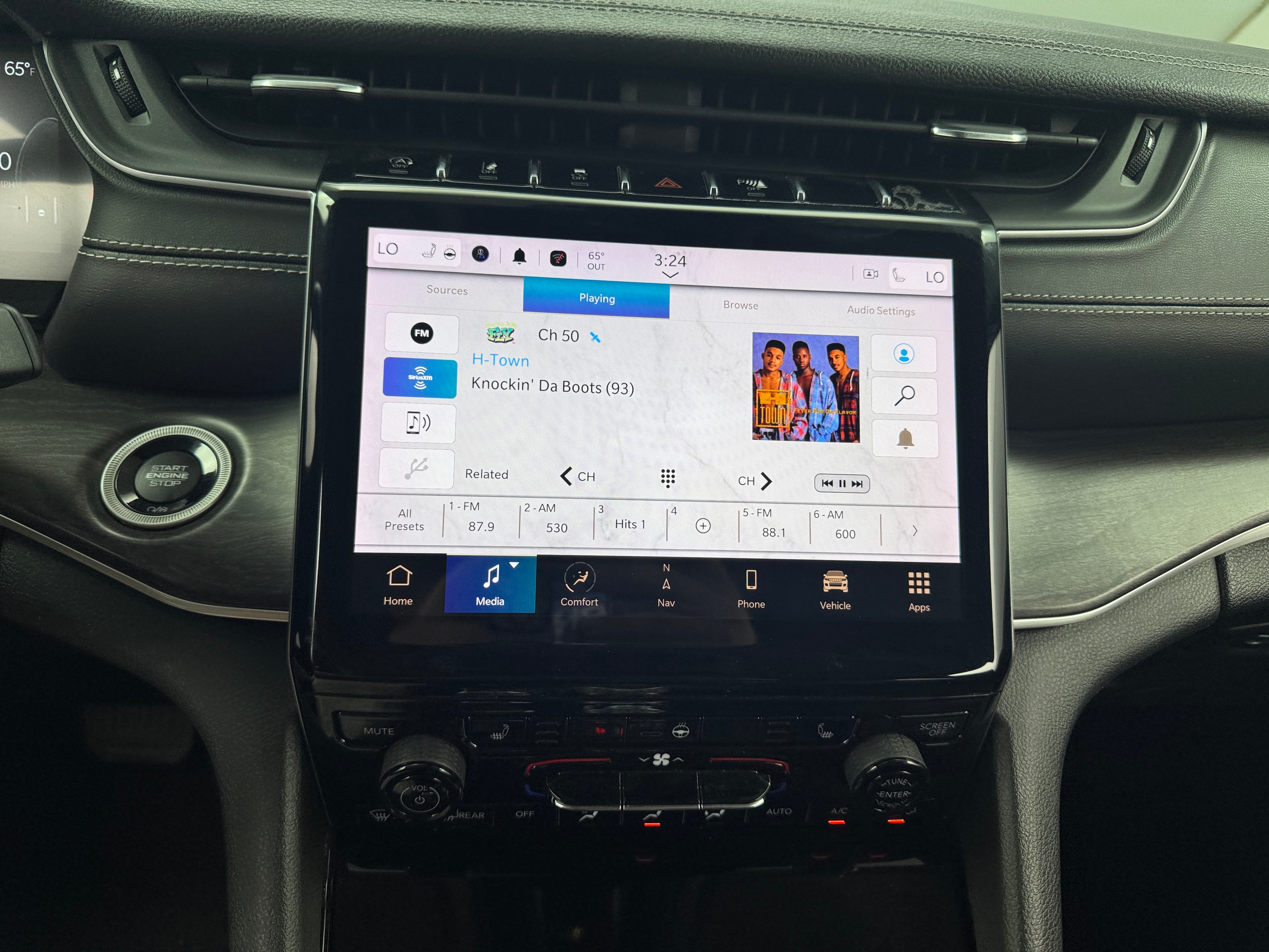 2021 Jeep Grand Cherokee L Limited Edition 3
