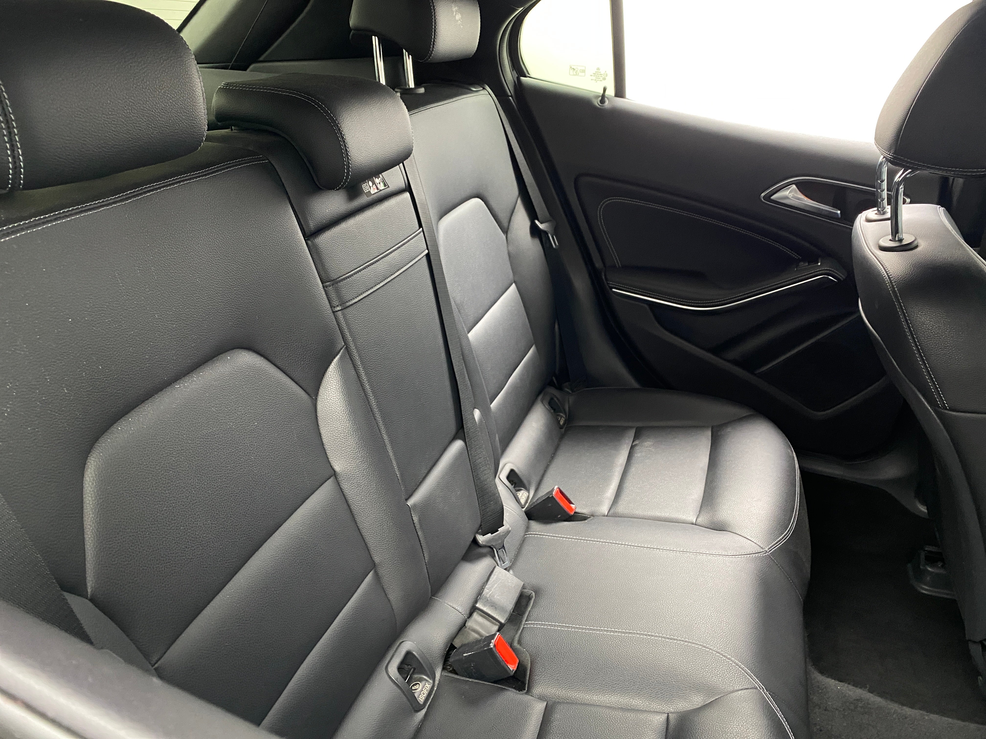 2016 Mercedes-Benz GLA 250 6