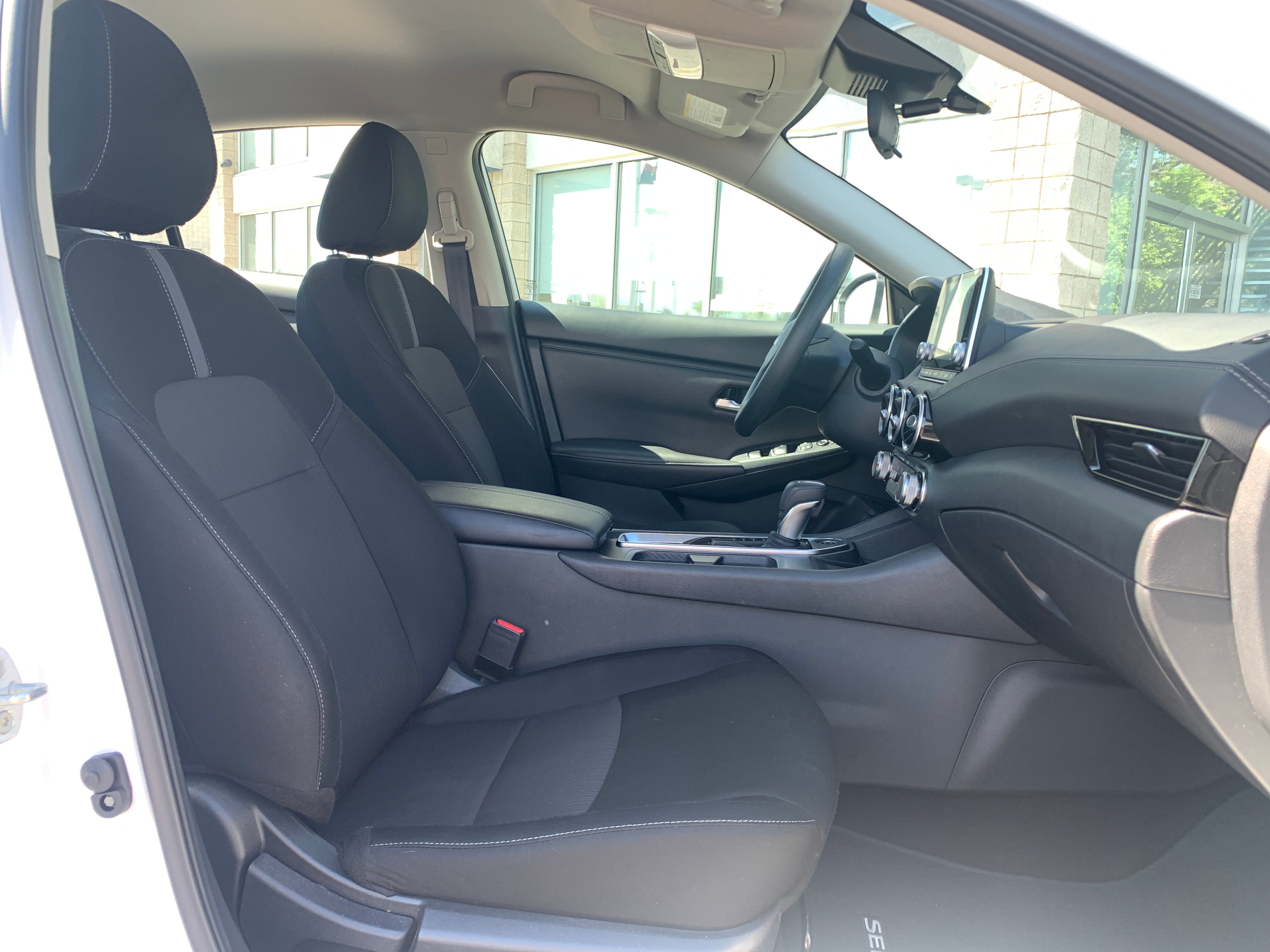 2024 Nissan Sentra SV 2