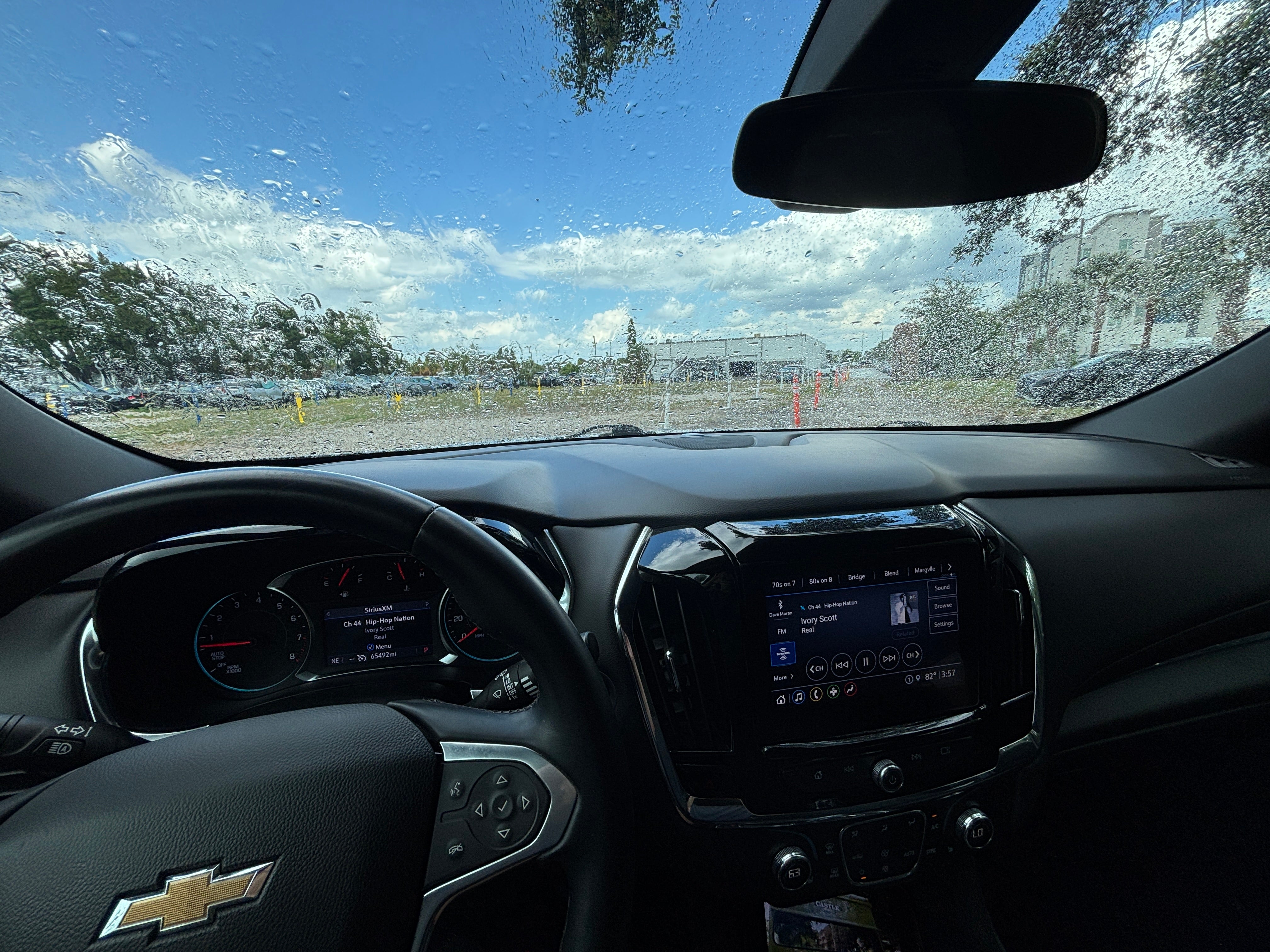 2023 Chevrolet Traverse LT 3