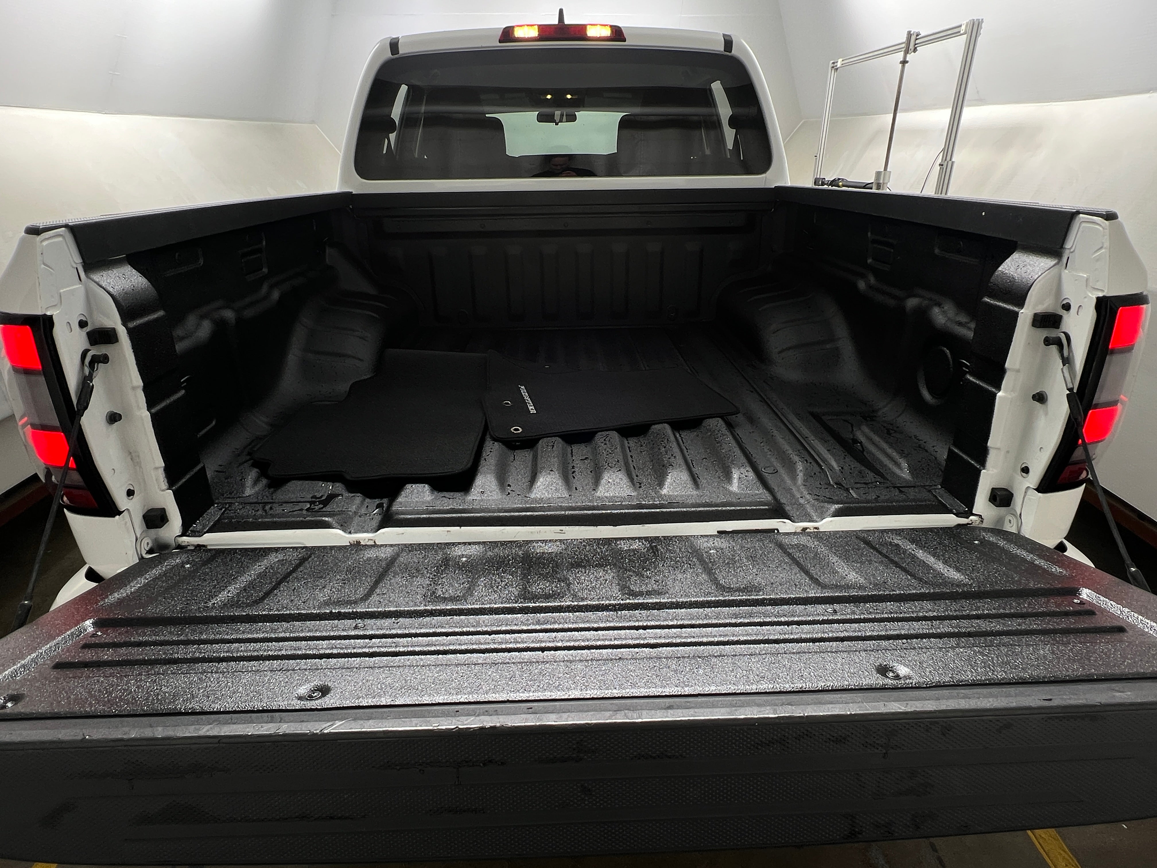 2023 Nissan Frontier SV 7