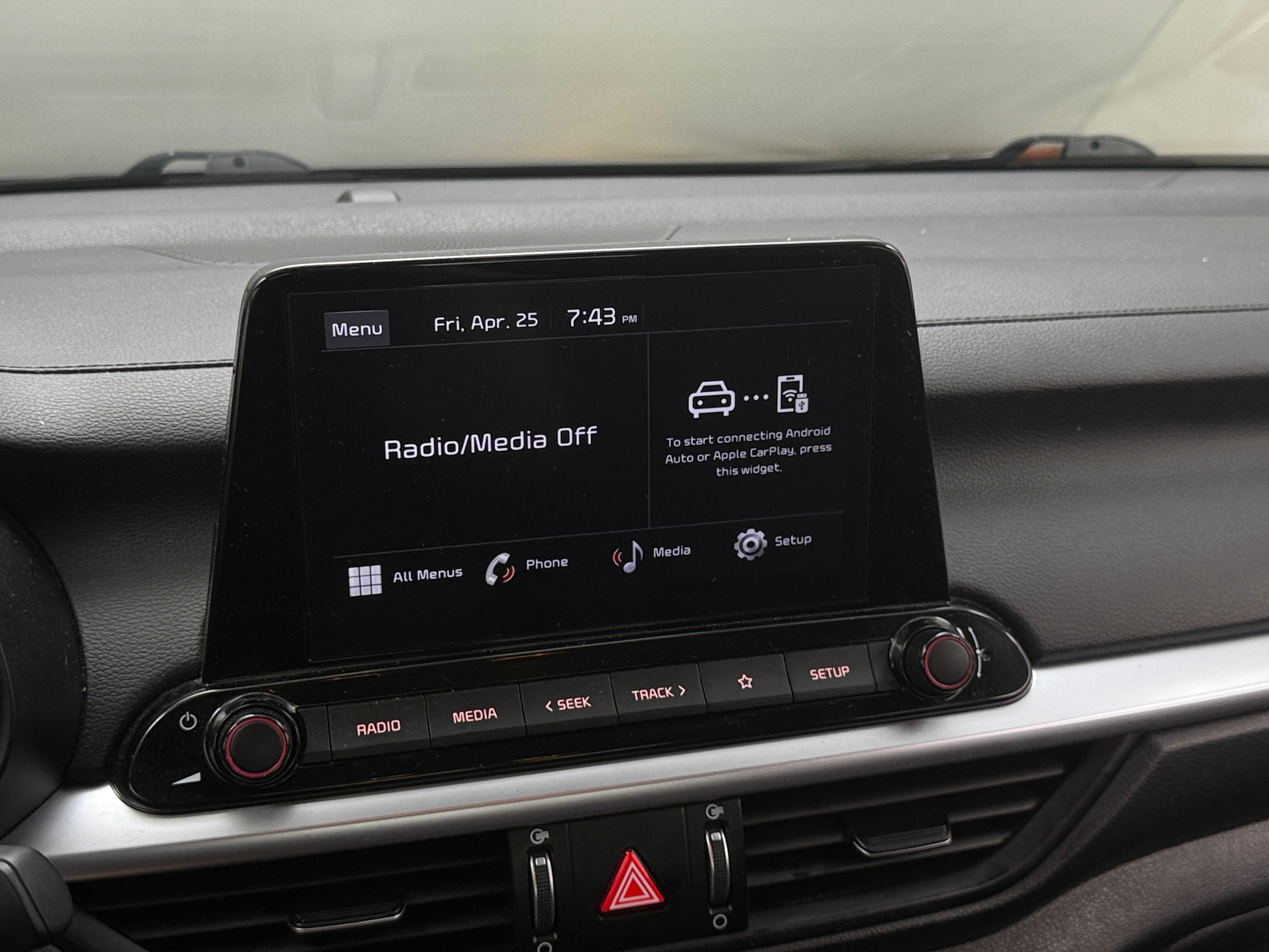 2023 Kia Forte LXS 4
