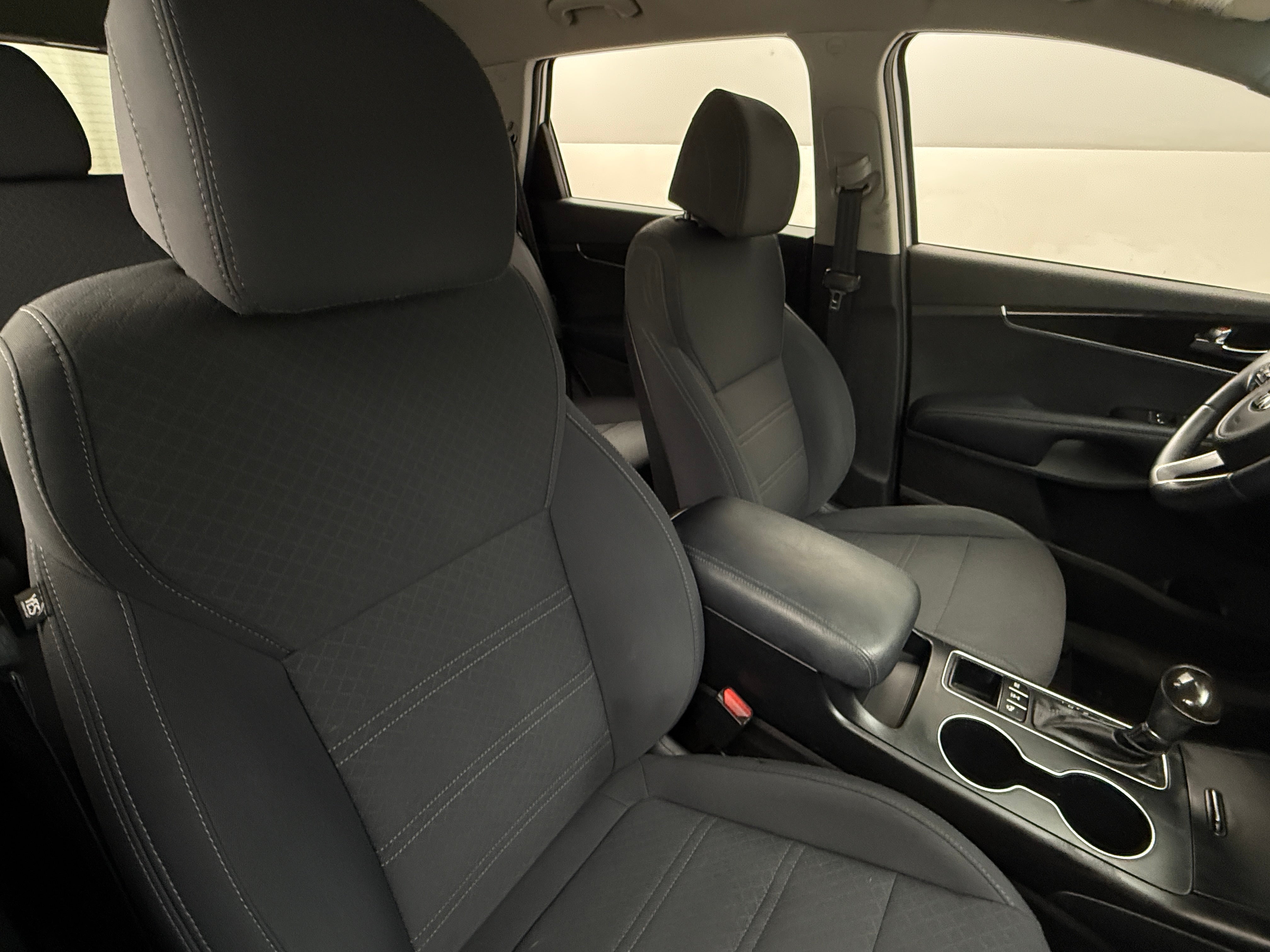 2017 Kia Sorento LX 2