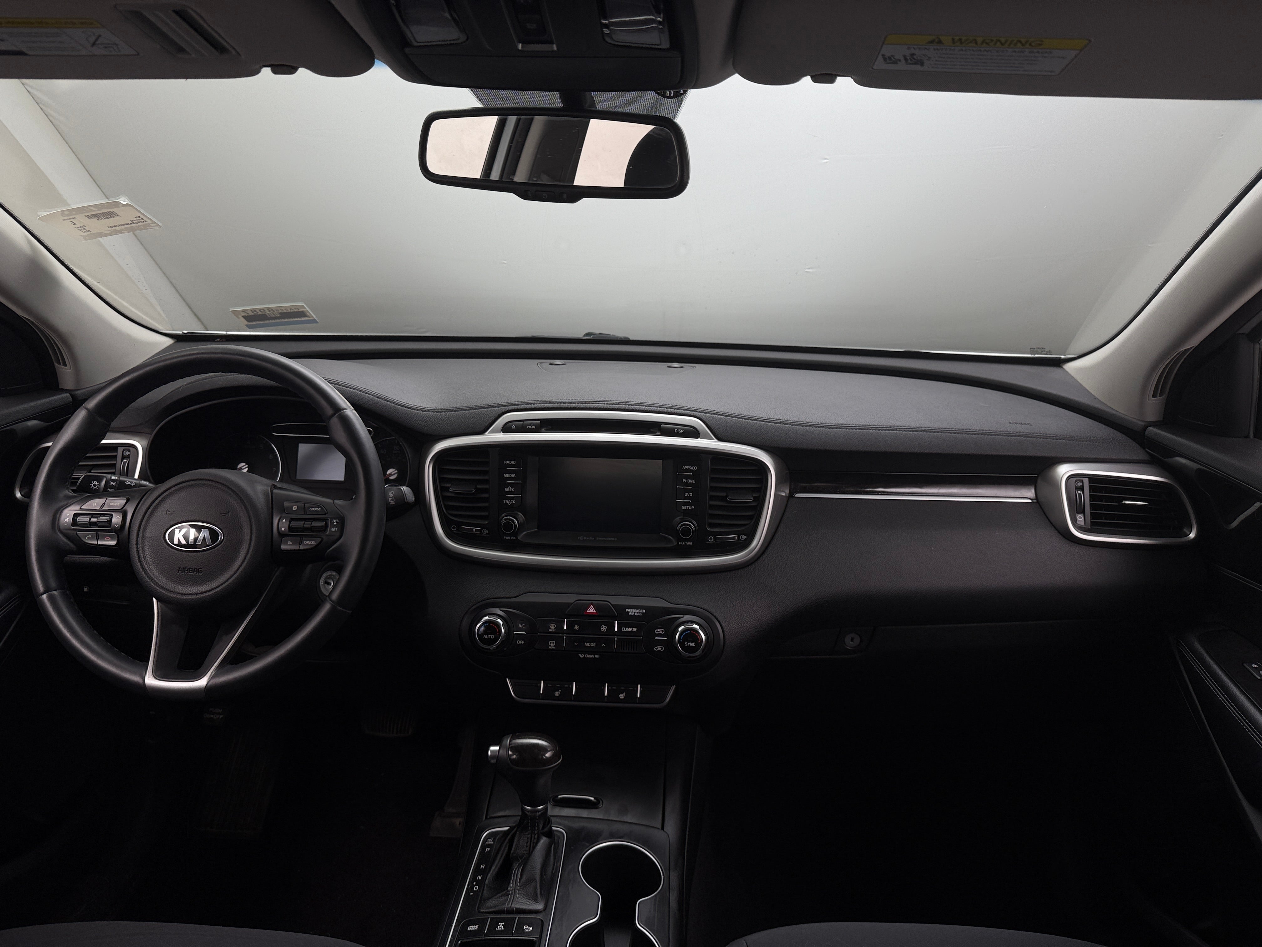 2017 Kia Sorento LX 3