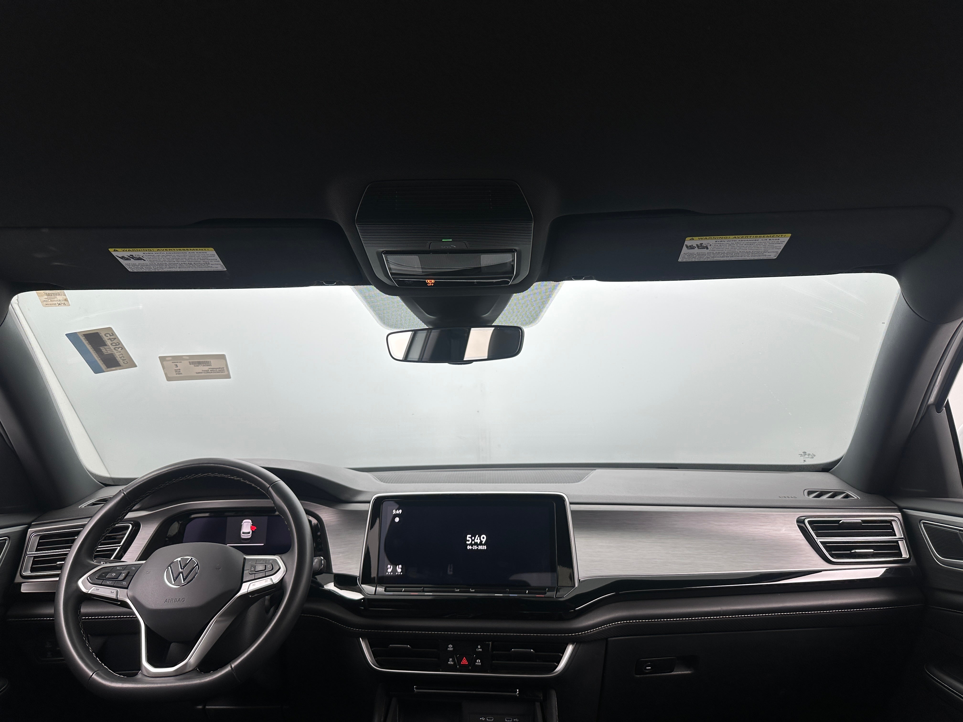 2024 Volkswagen Atlas SE 3
