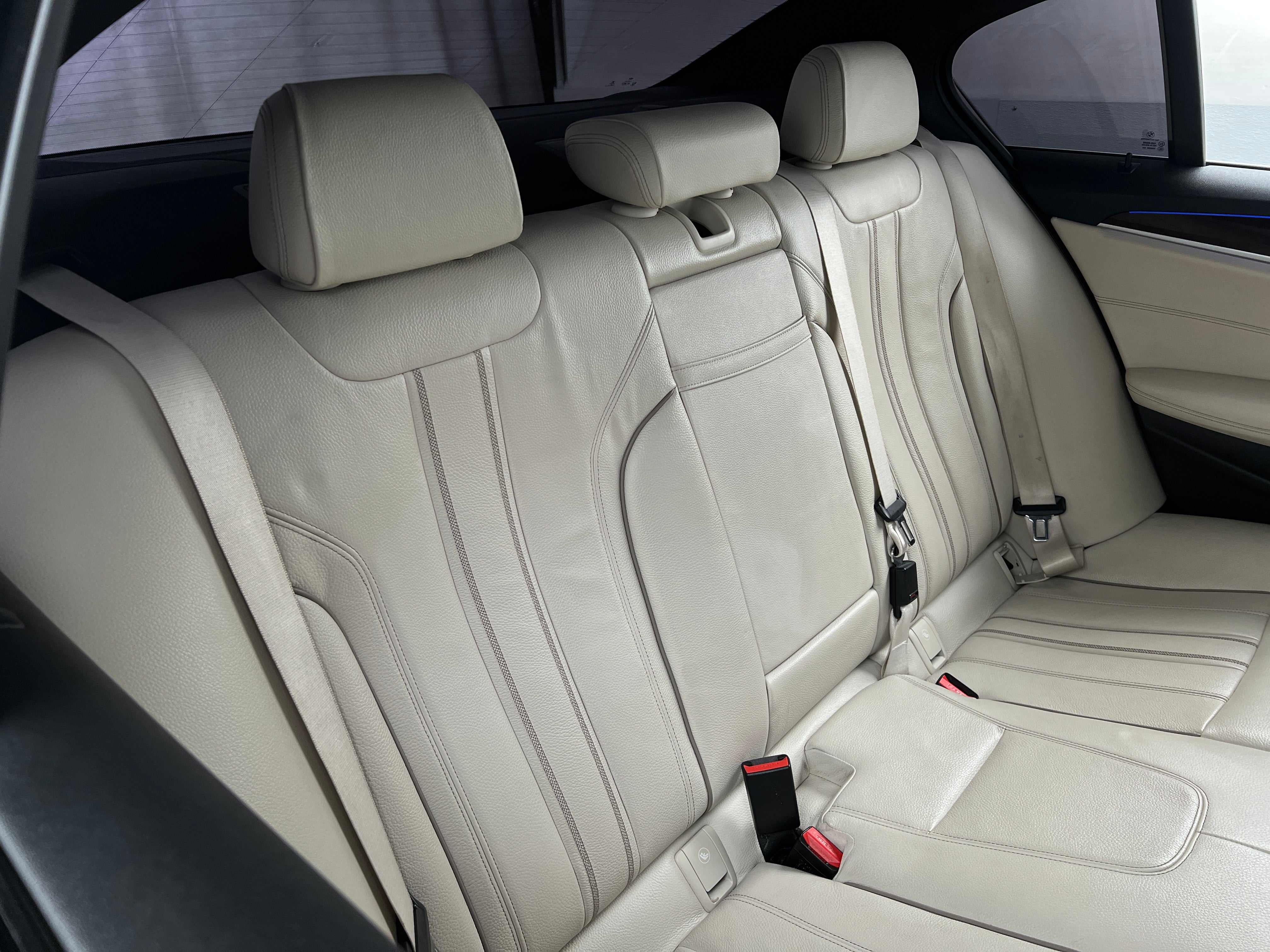 2018 BMW 5 Series 540i 5