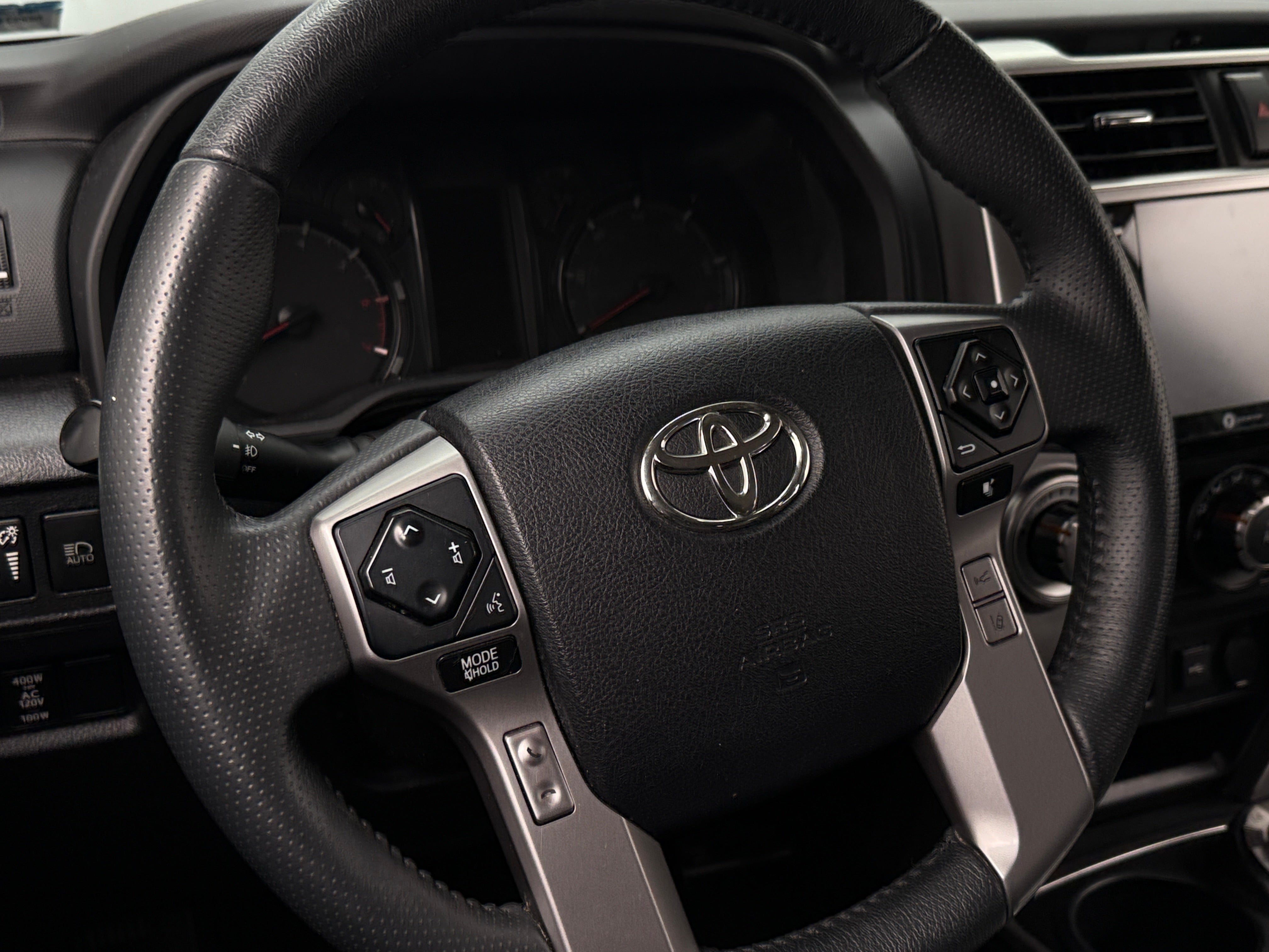 2020 Toyota 4Runner SR5 4