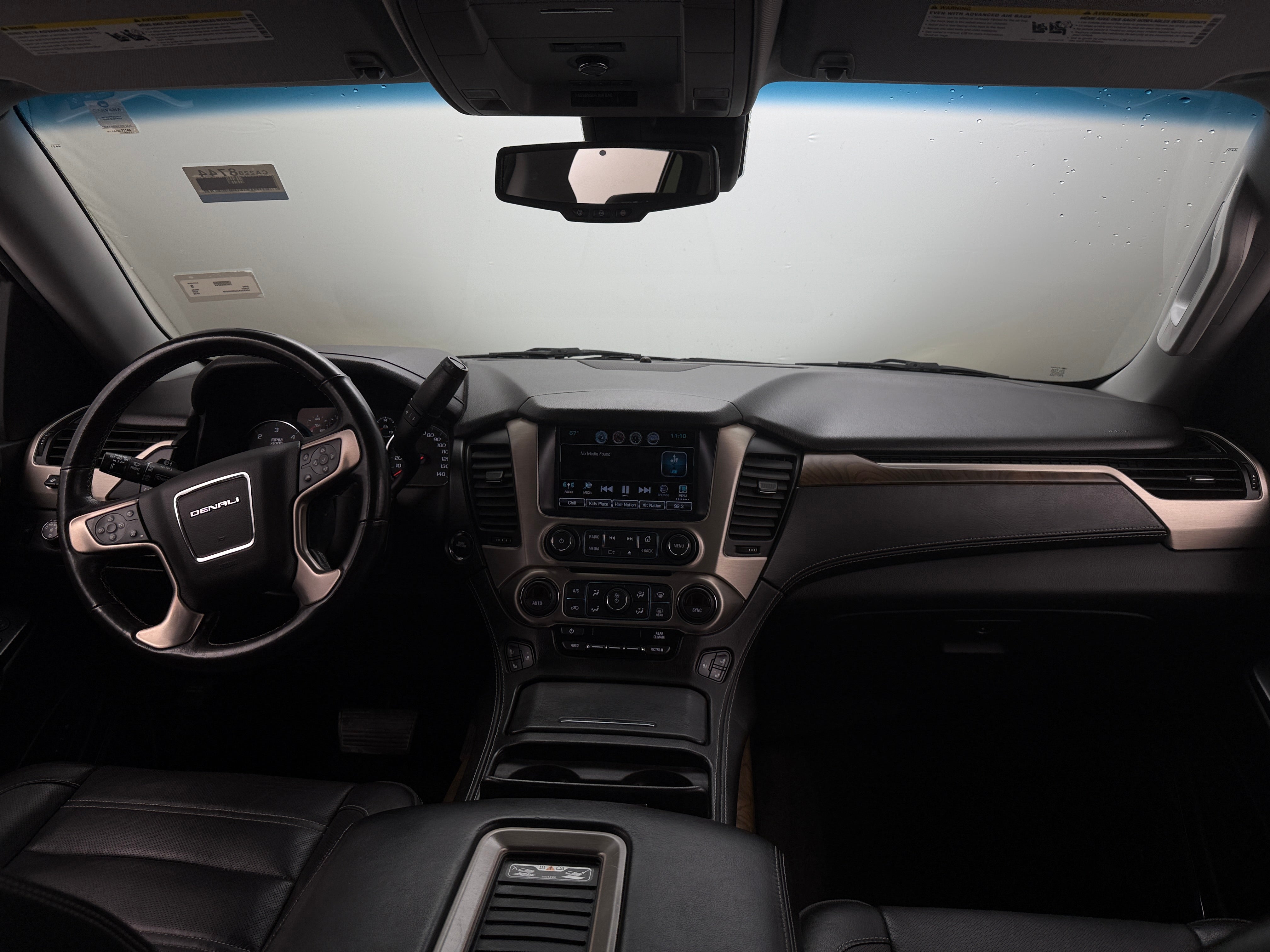 2018 GMC Yukon Denali 2