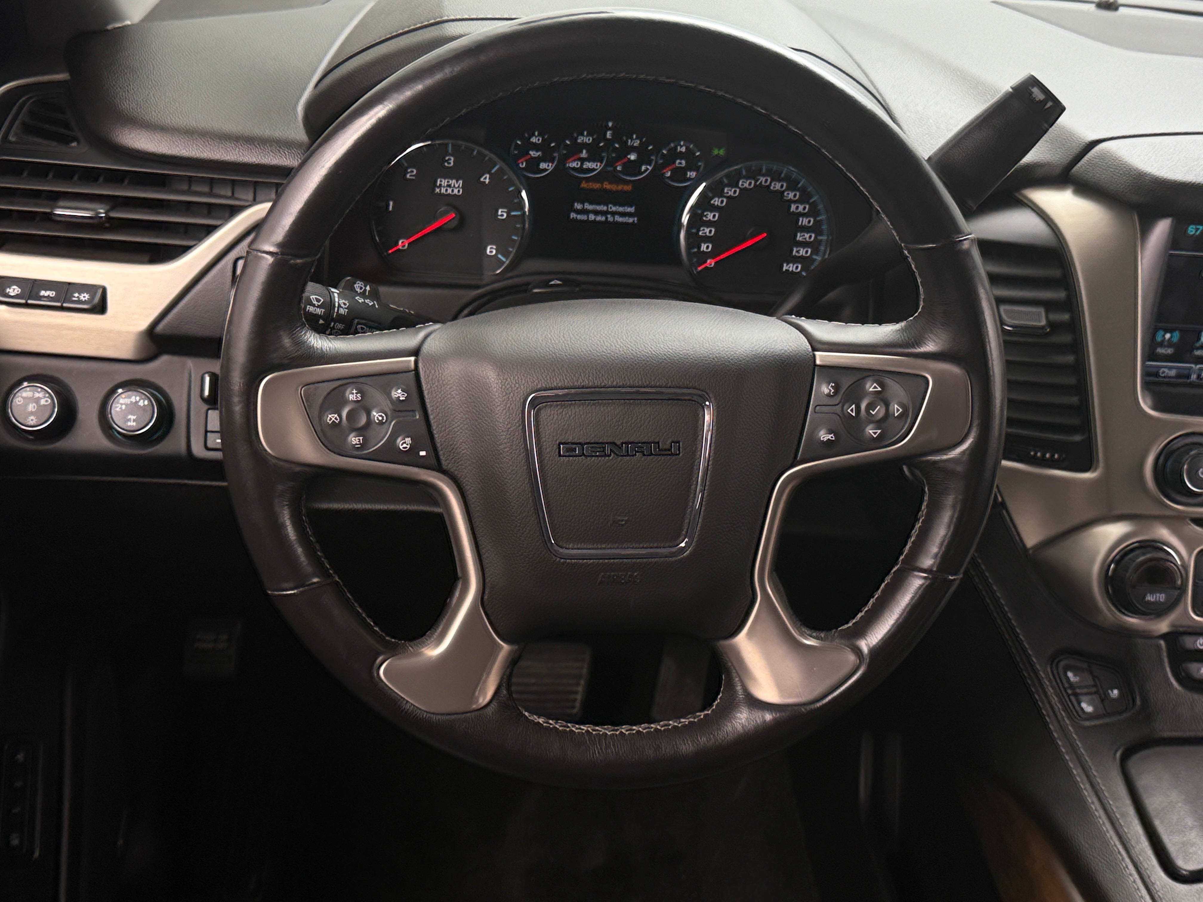 2018 GMC Yukon Denali 4