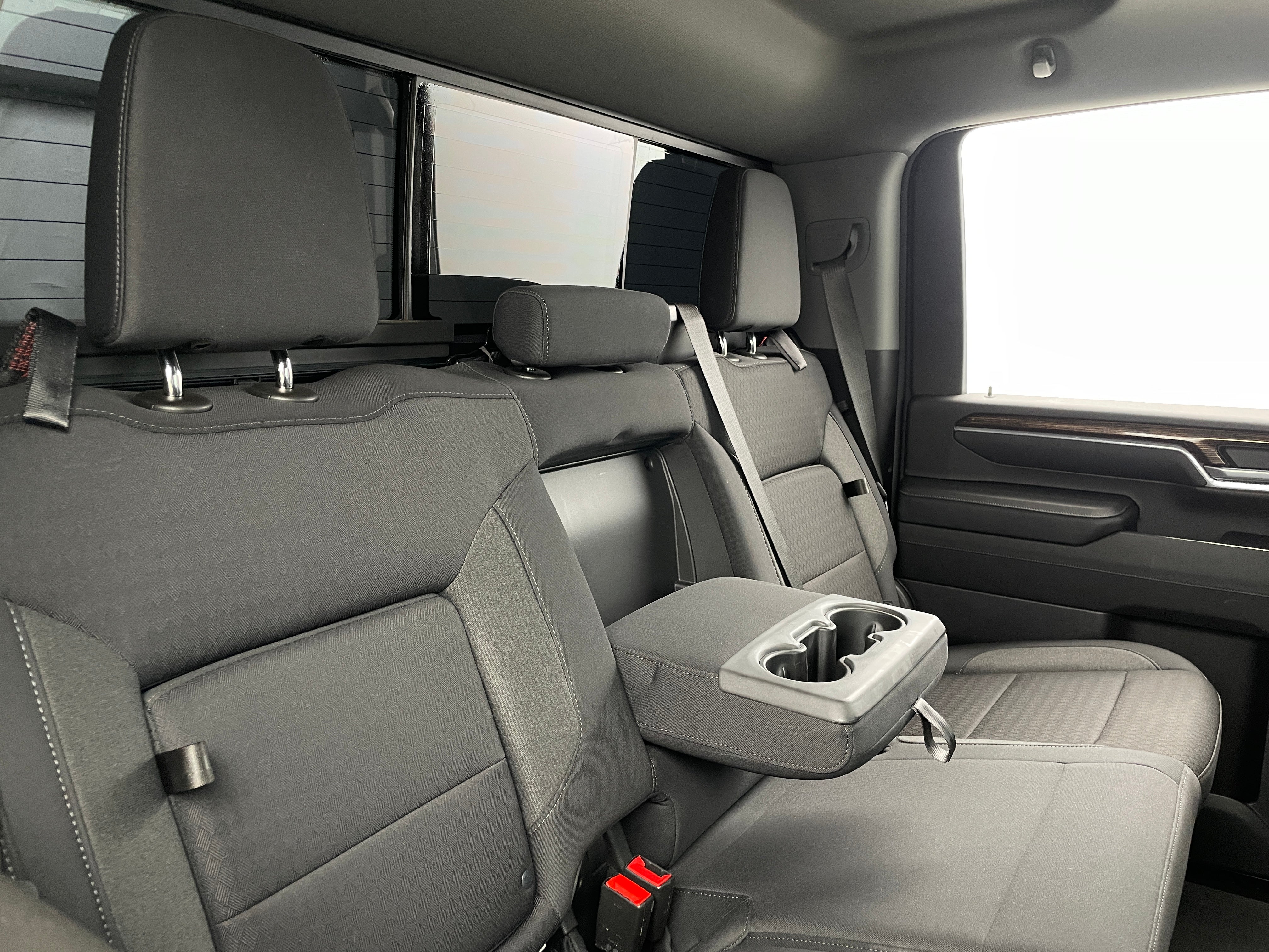 2024 GMC Sierra 3500 SLE 5