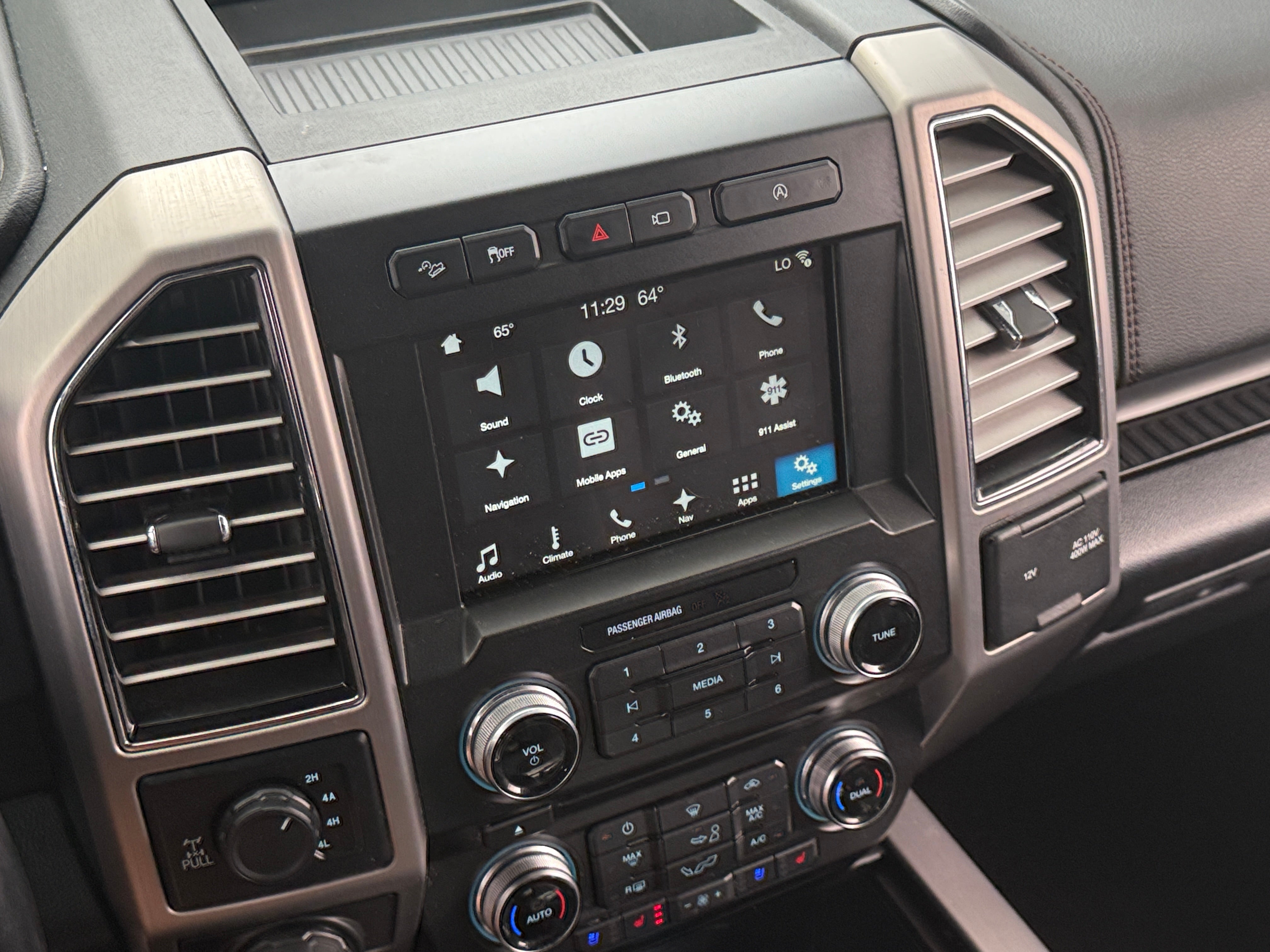 2018 Ford Econoline E-150 3