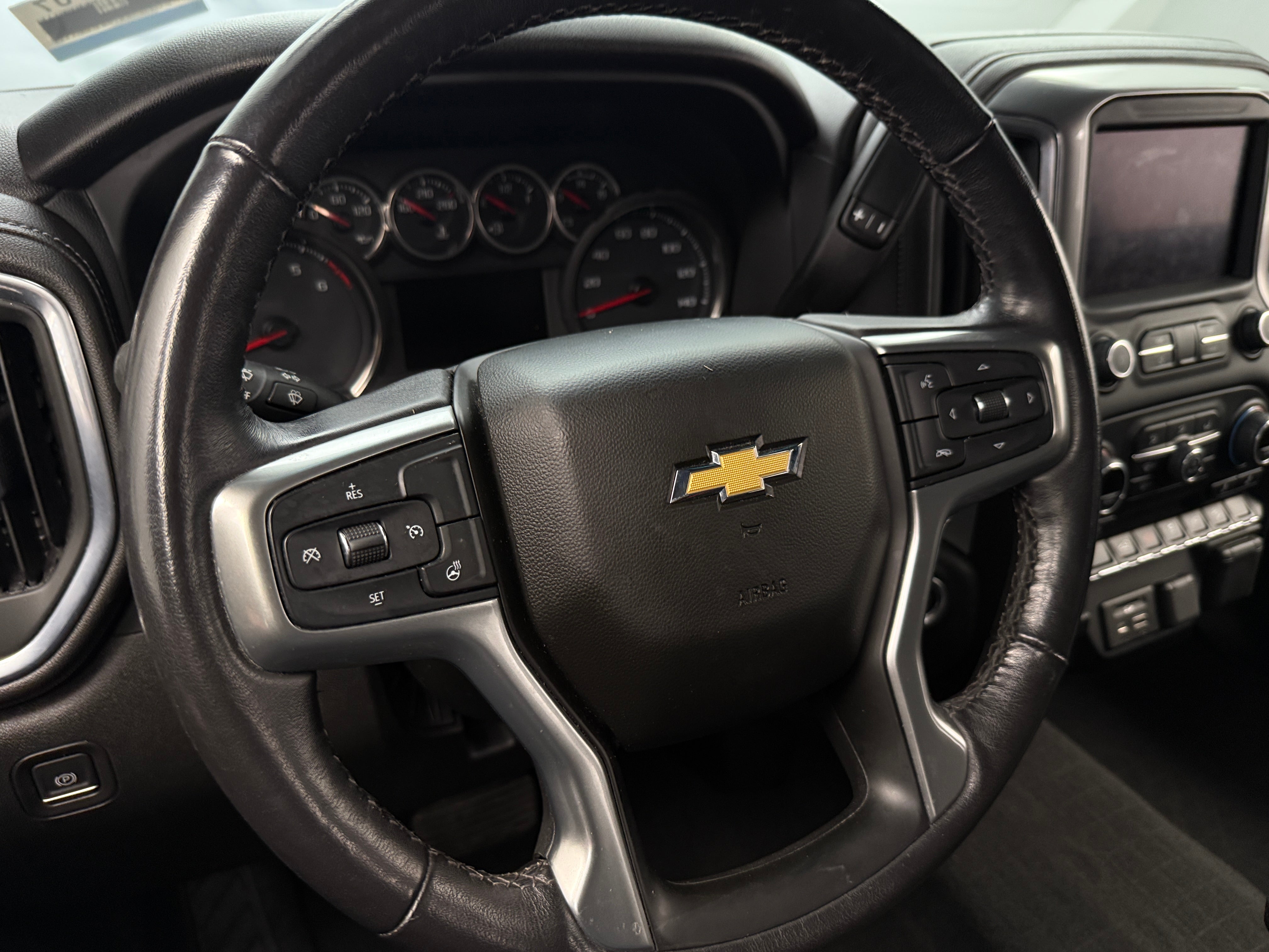 2022 Chevrolet Silverado 2500 LT 4