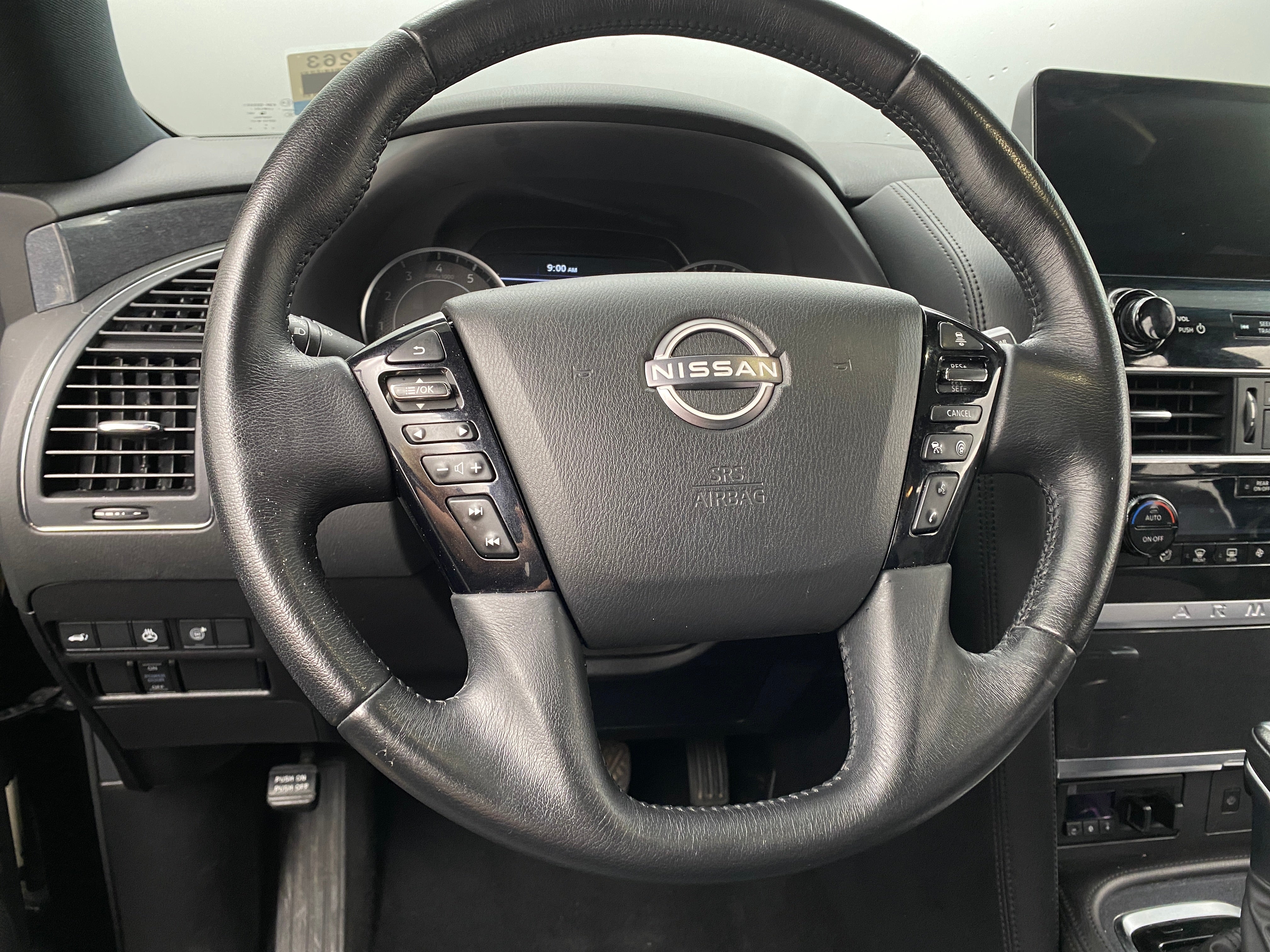 2023 Nissan Armada SL 4