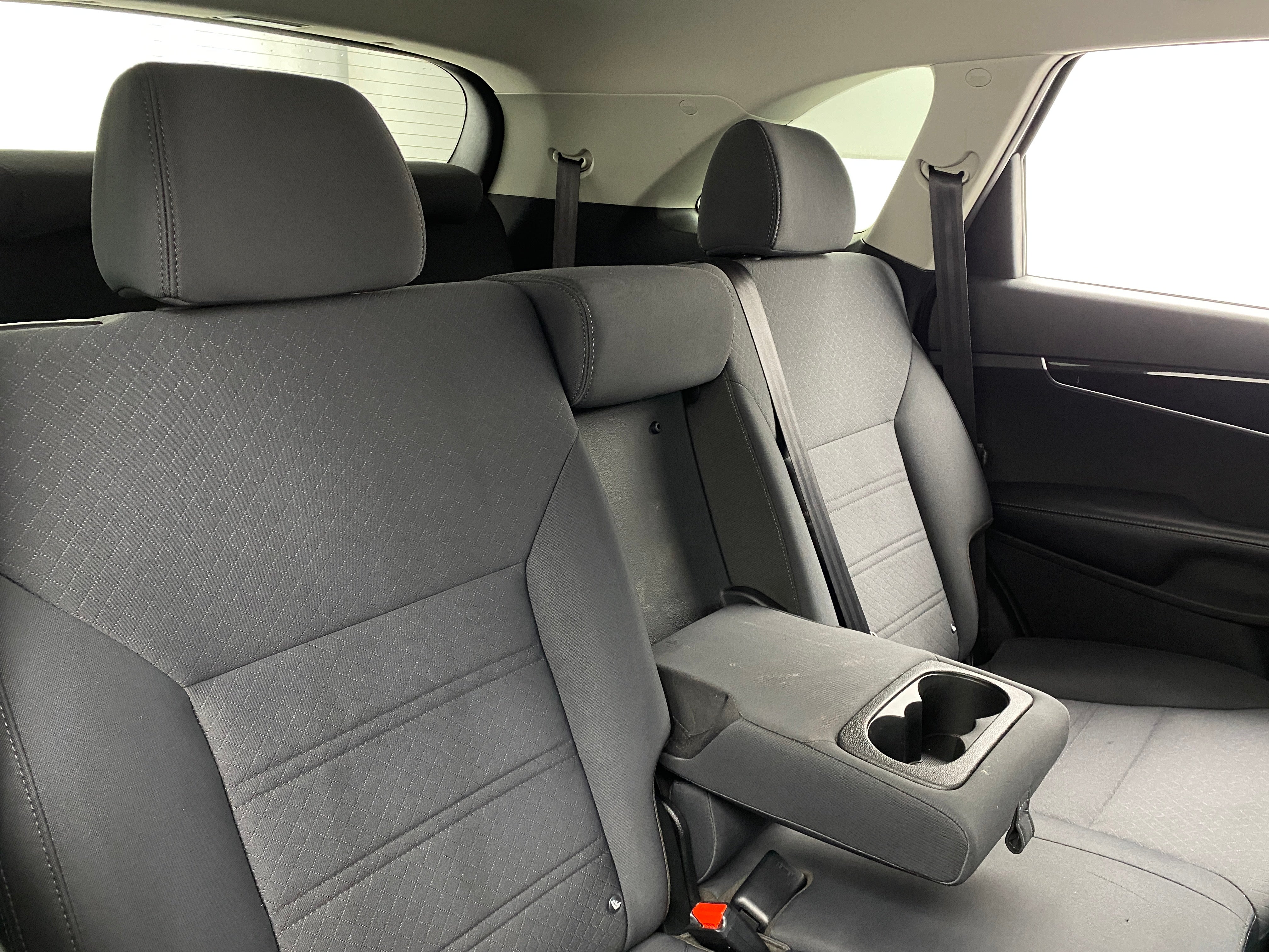 2020 Kia Sorento LX 6