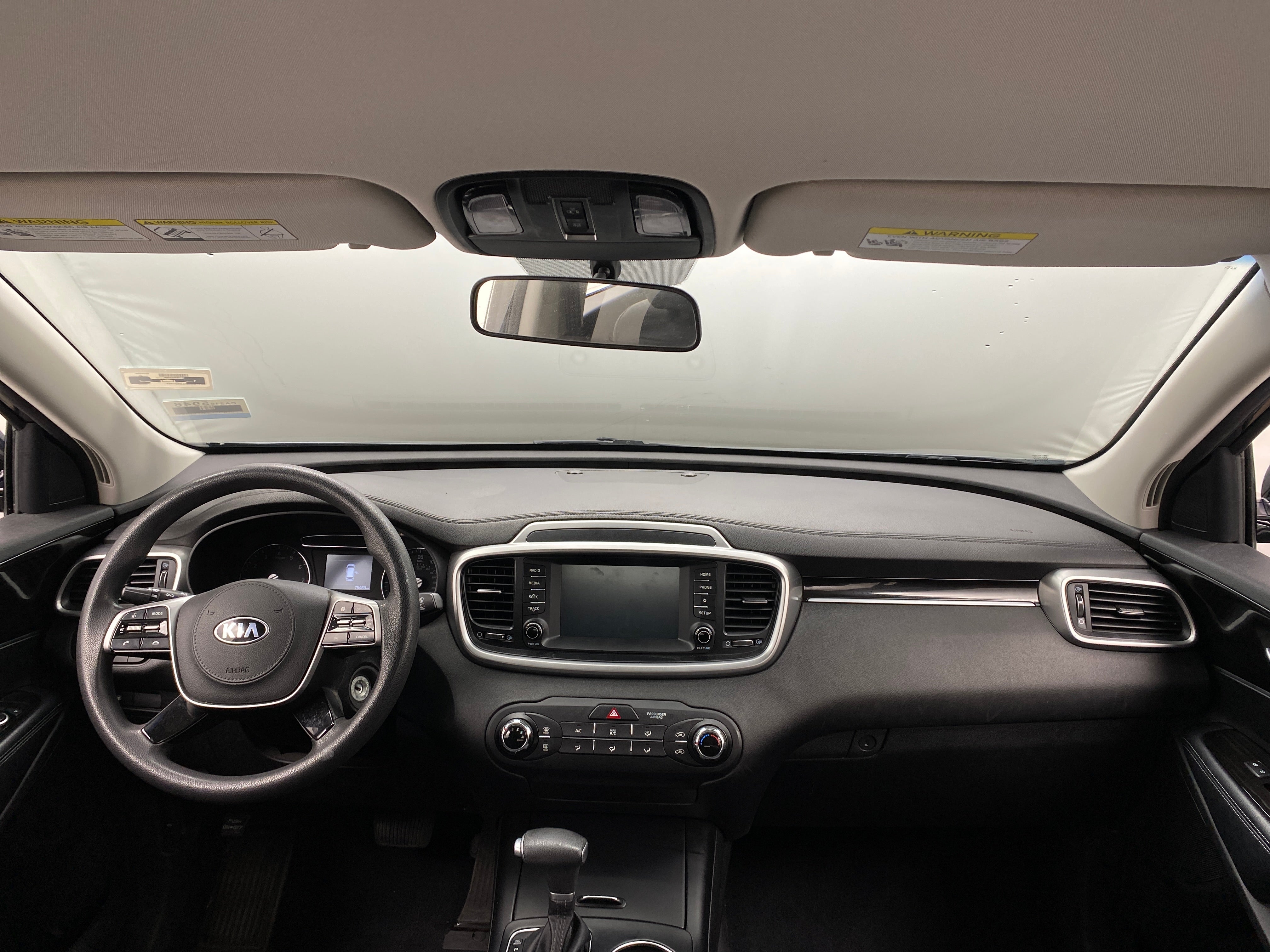 2020 Kia Sorento LX 3