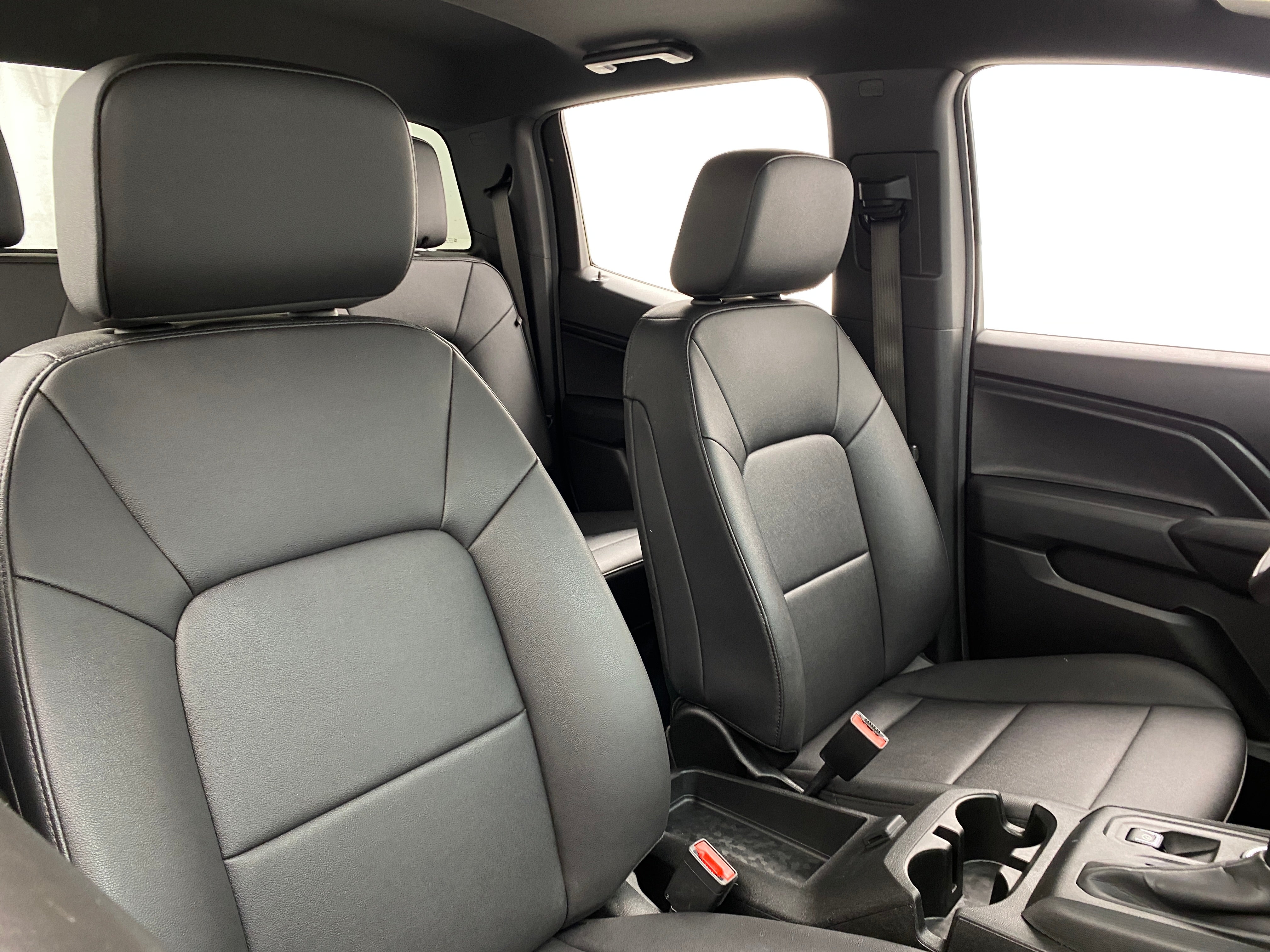 2023 Chevrolet Colorado Work Truck 2