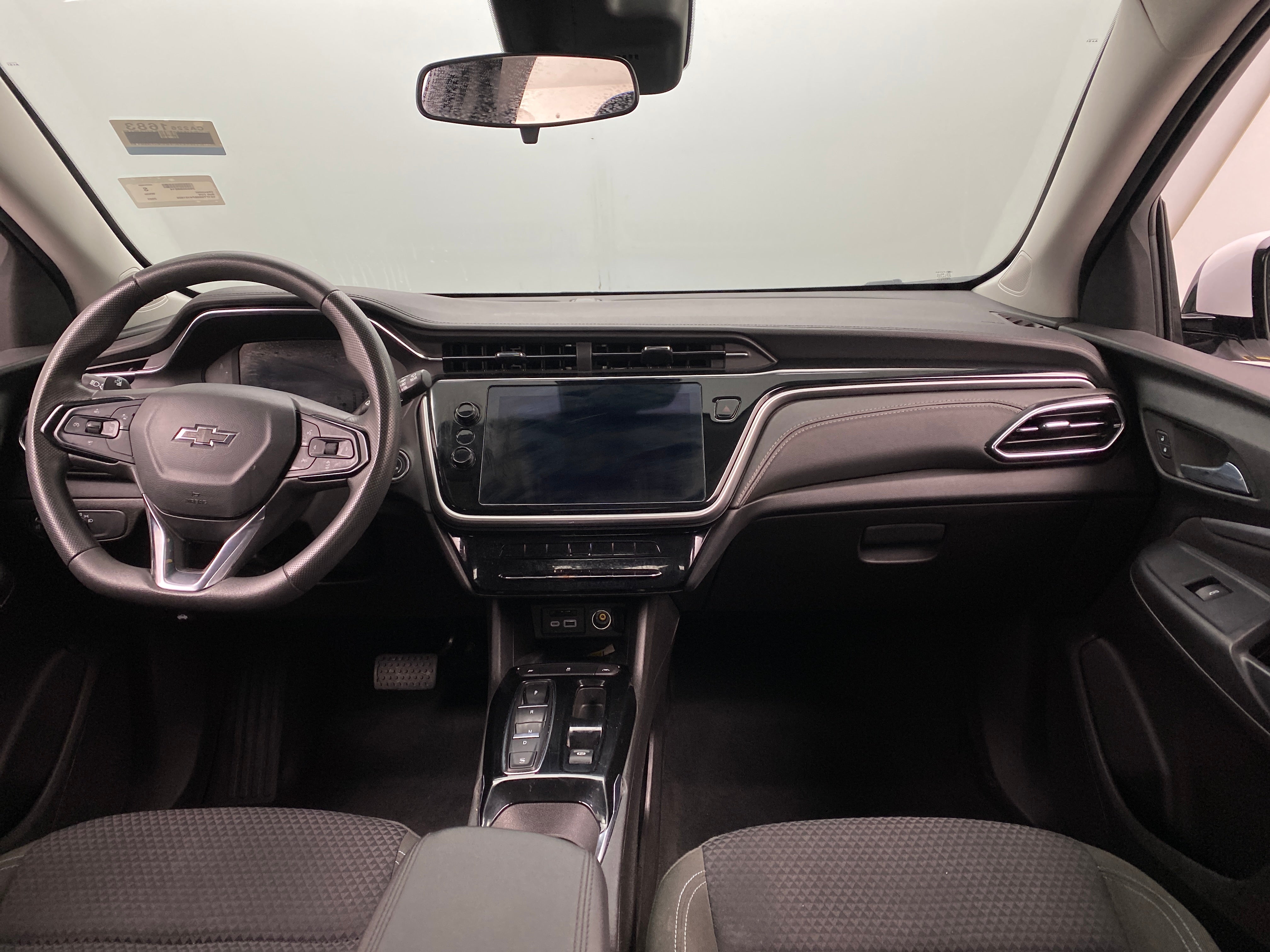 2023 Chevrolet Bolt EUV LT 3
