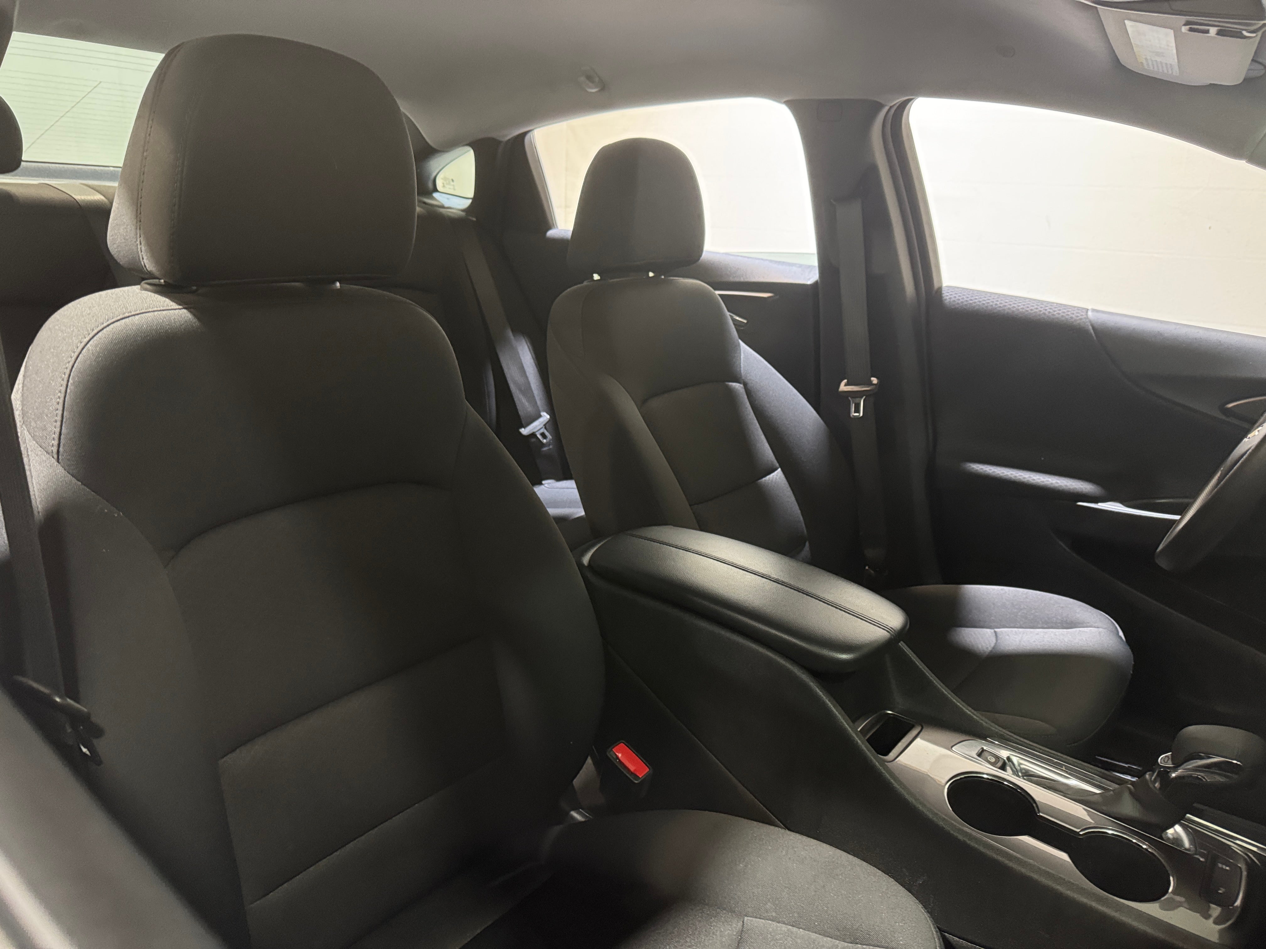 2023 Chevrolet Malibu LT 2
