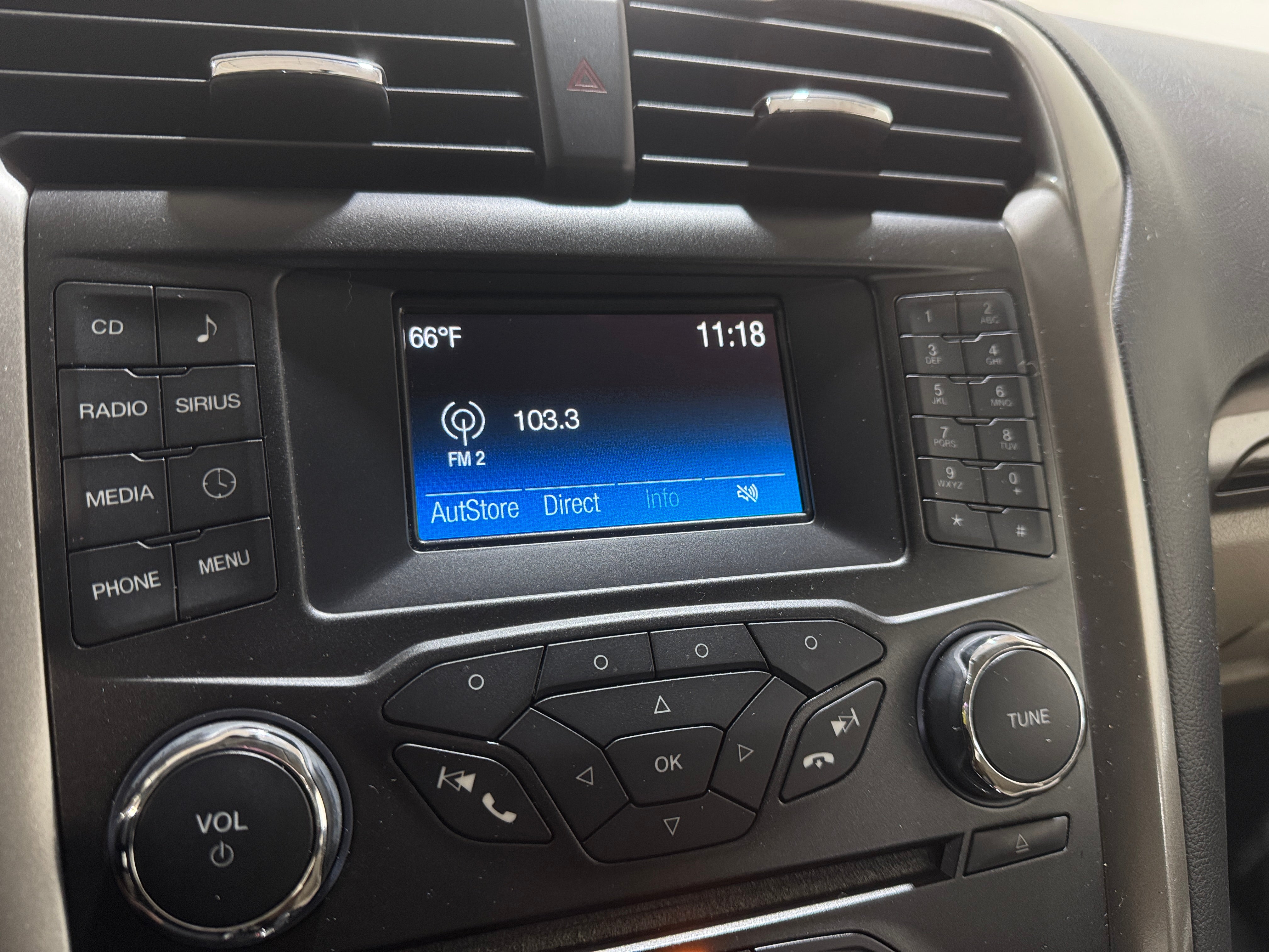 2018 Ford Fusion SE 4
