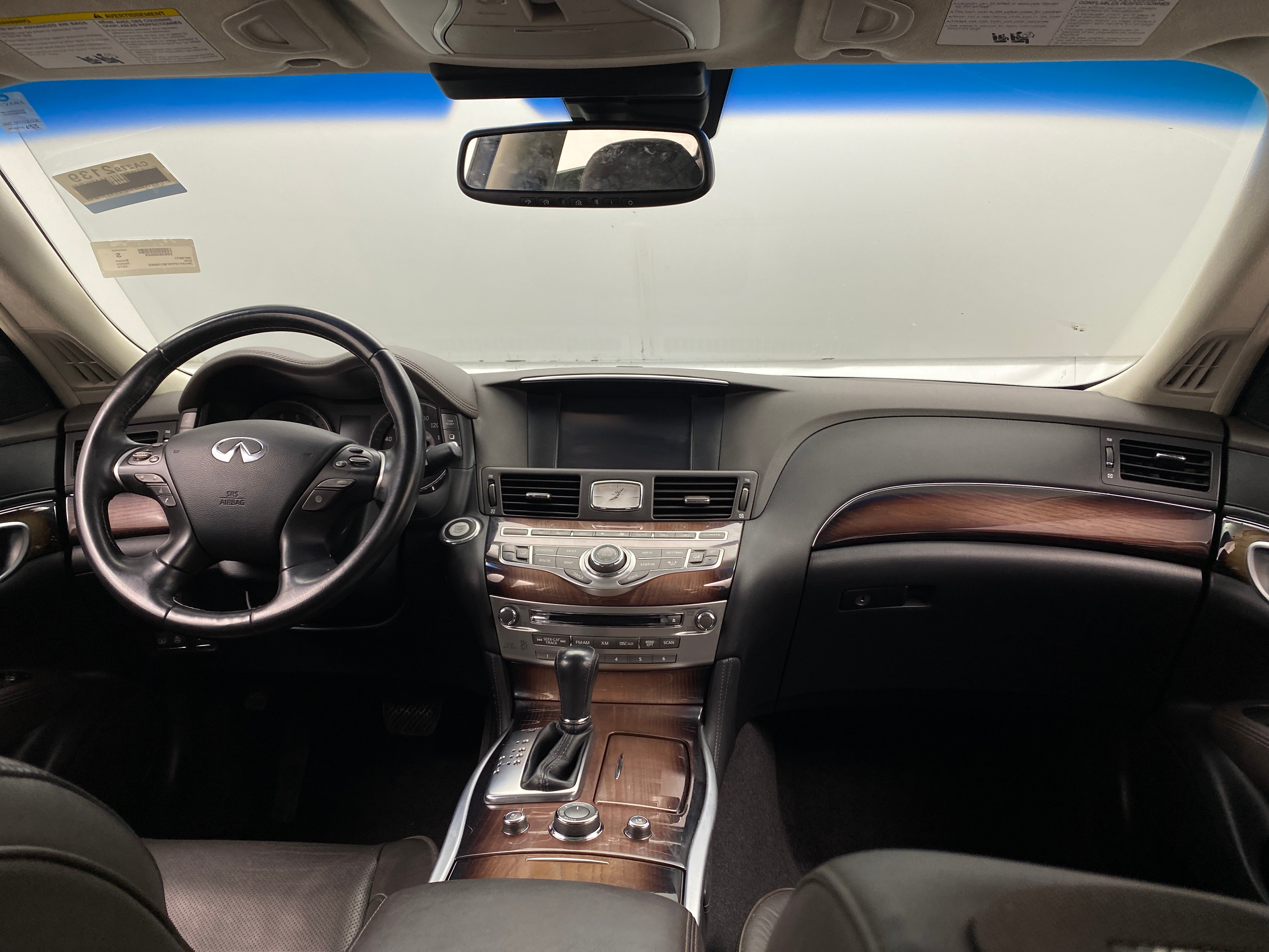2015 INFINITI Q70  2