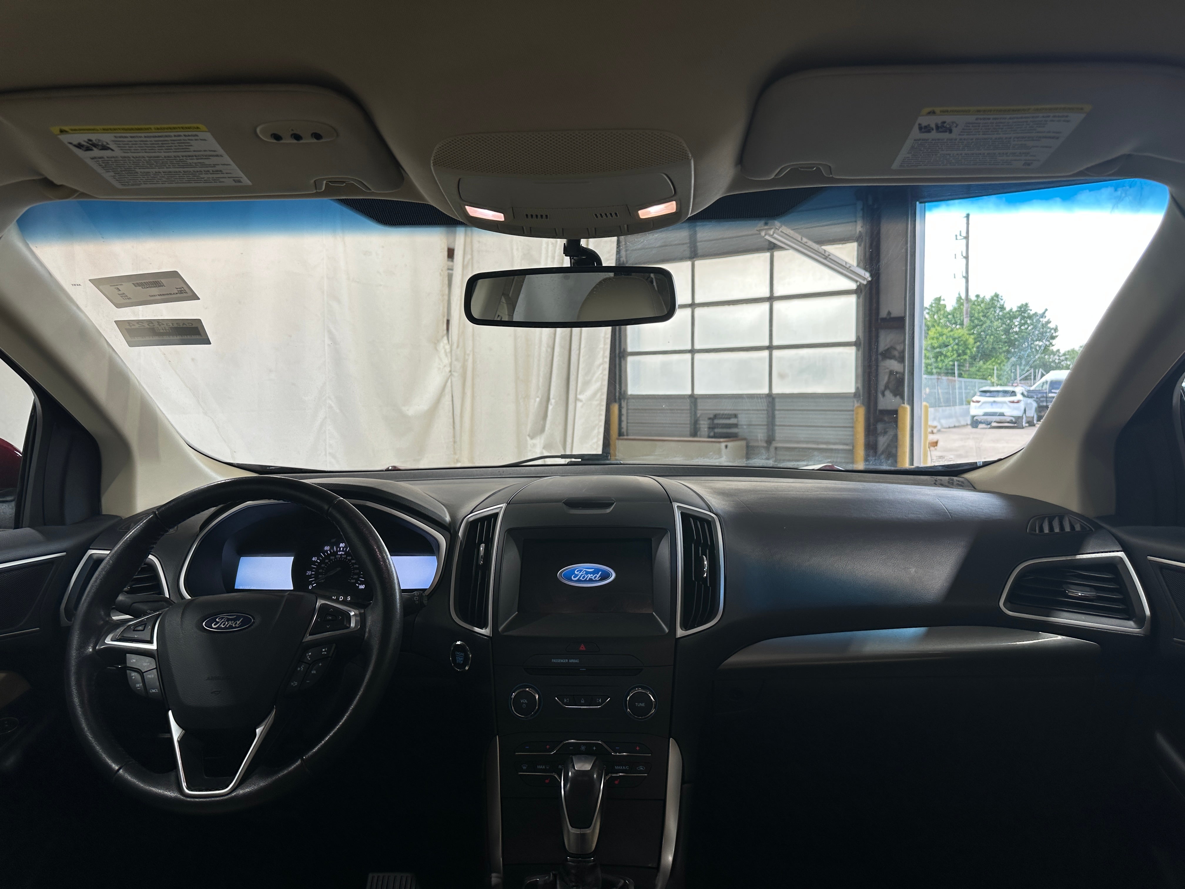 2017 Ford Edge SEL 2