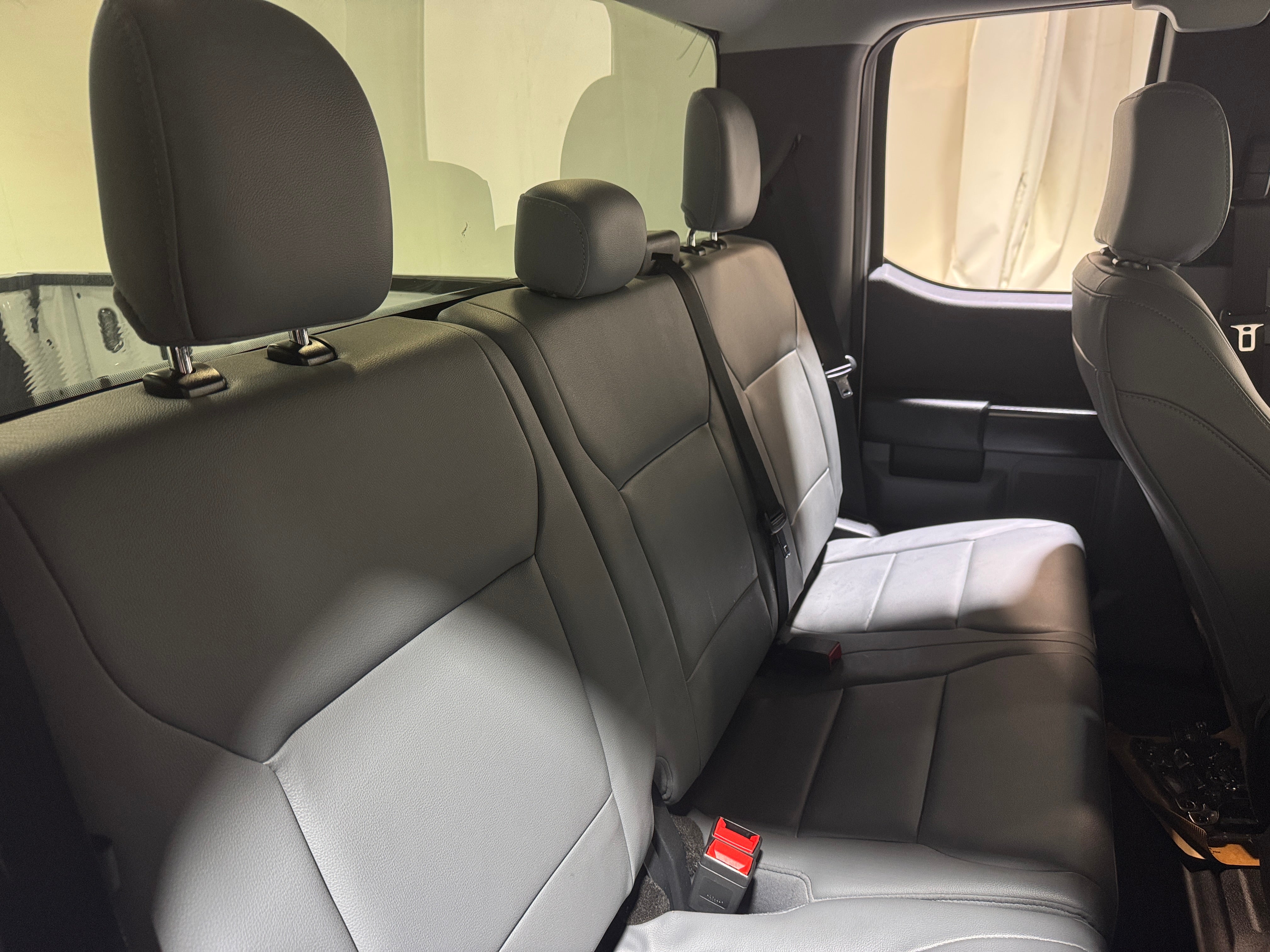 2022 Ford Econoline E-150 6