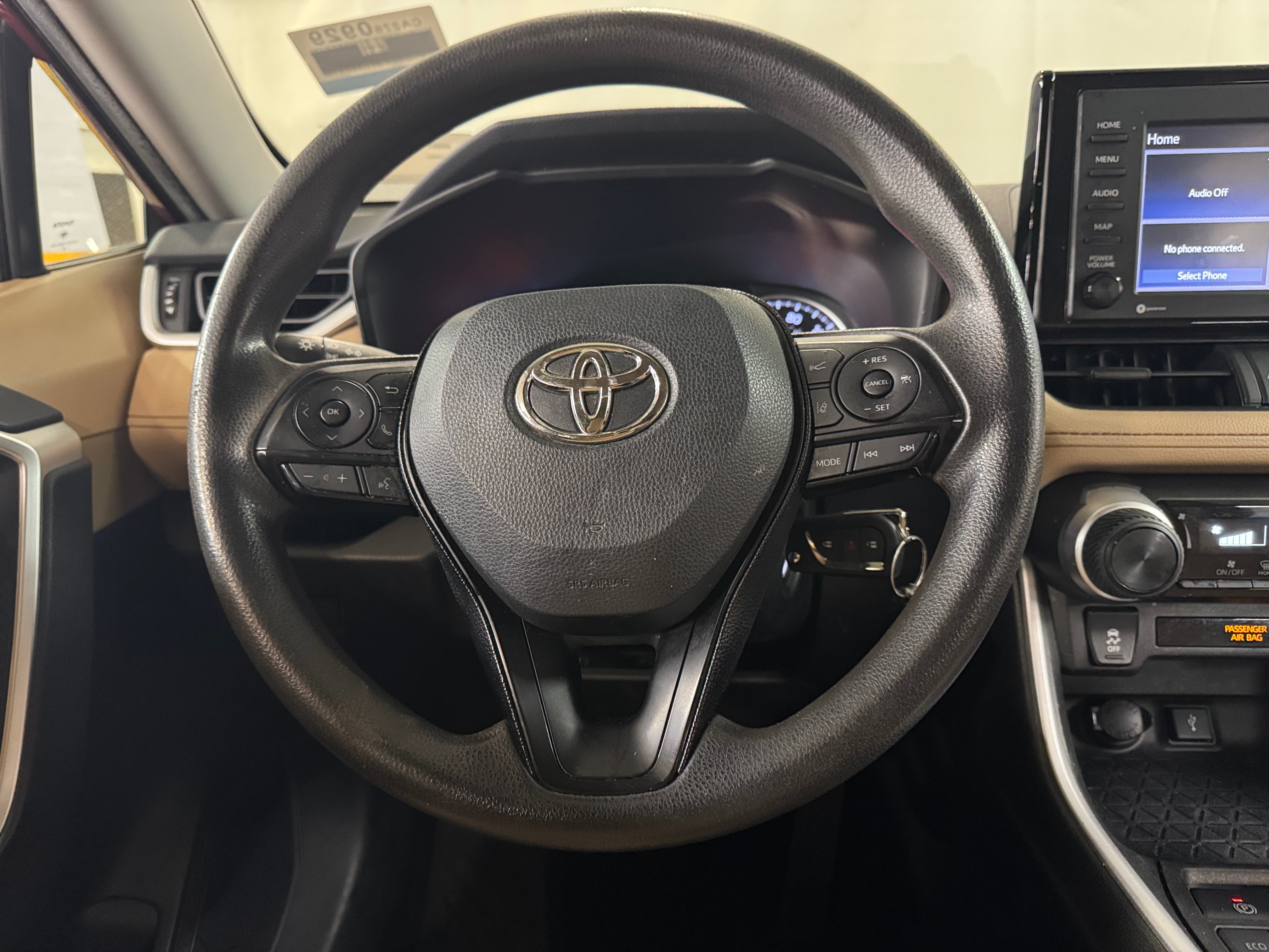 2020 Toyota RAV4 LE 5