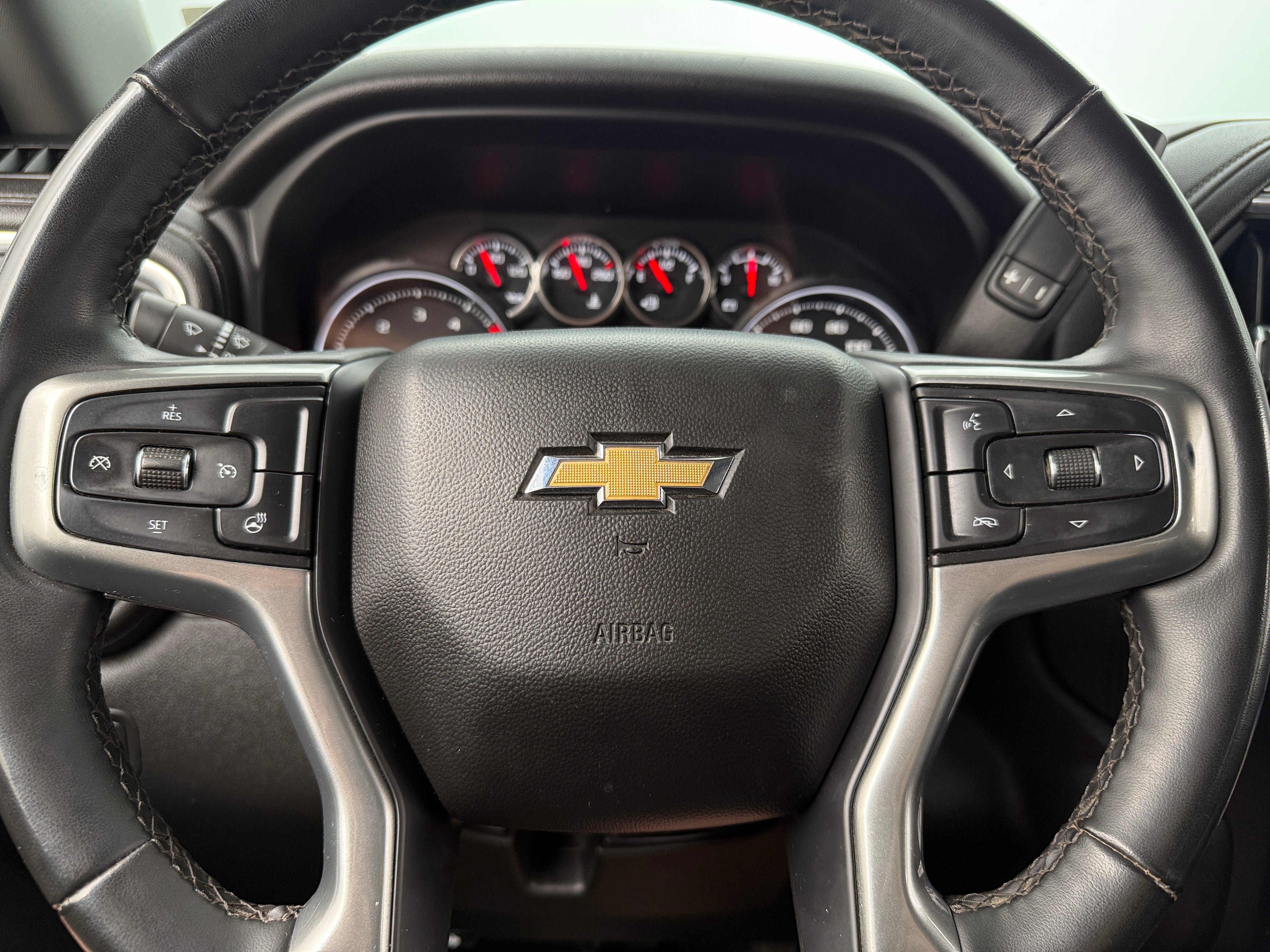 2023 Chevrolet Silverado 2500 LT 4