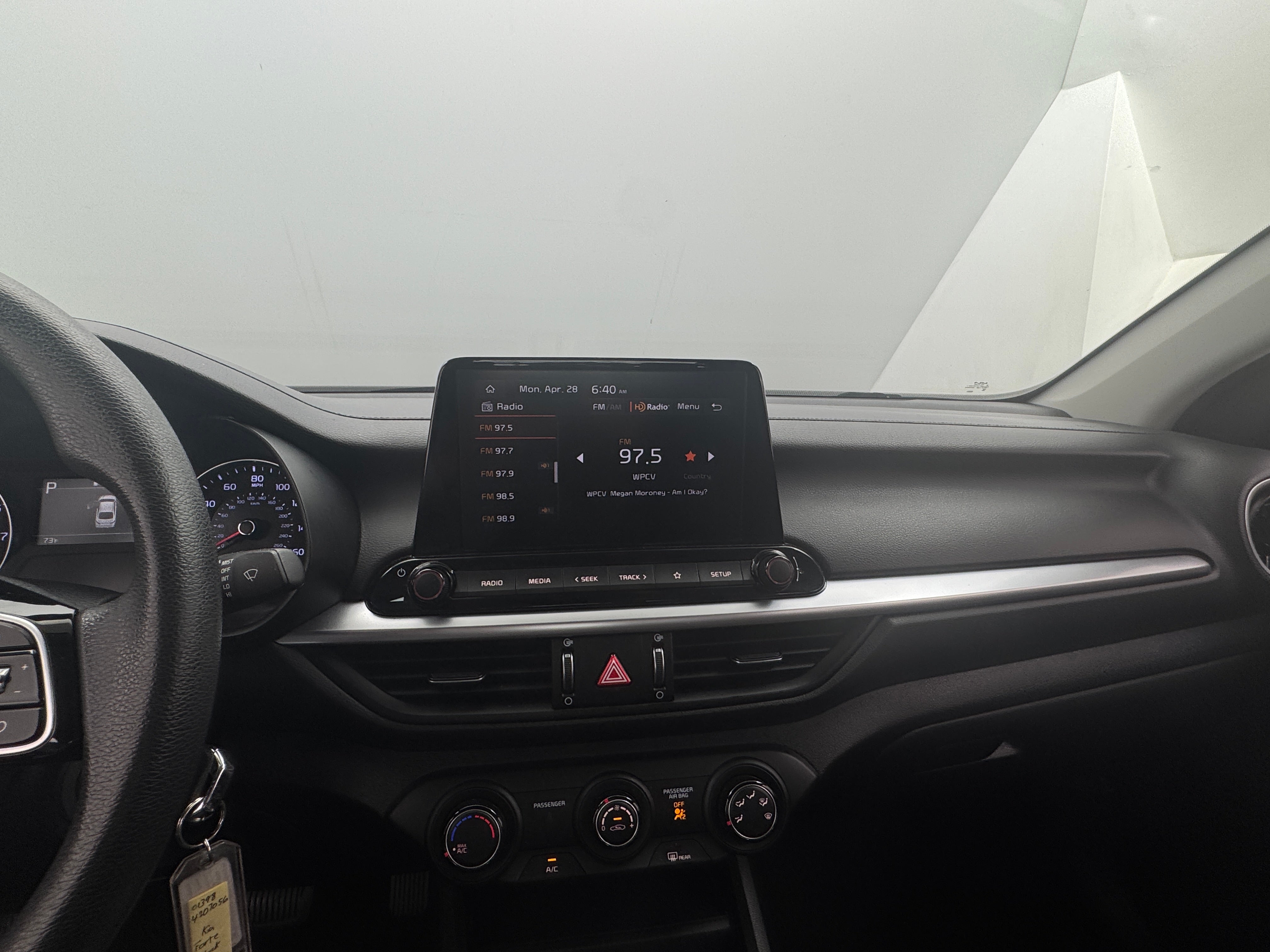 2024 Kia Forte LXS 4