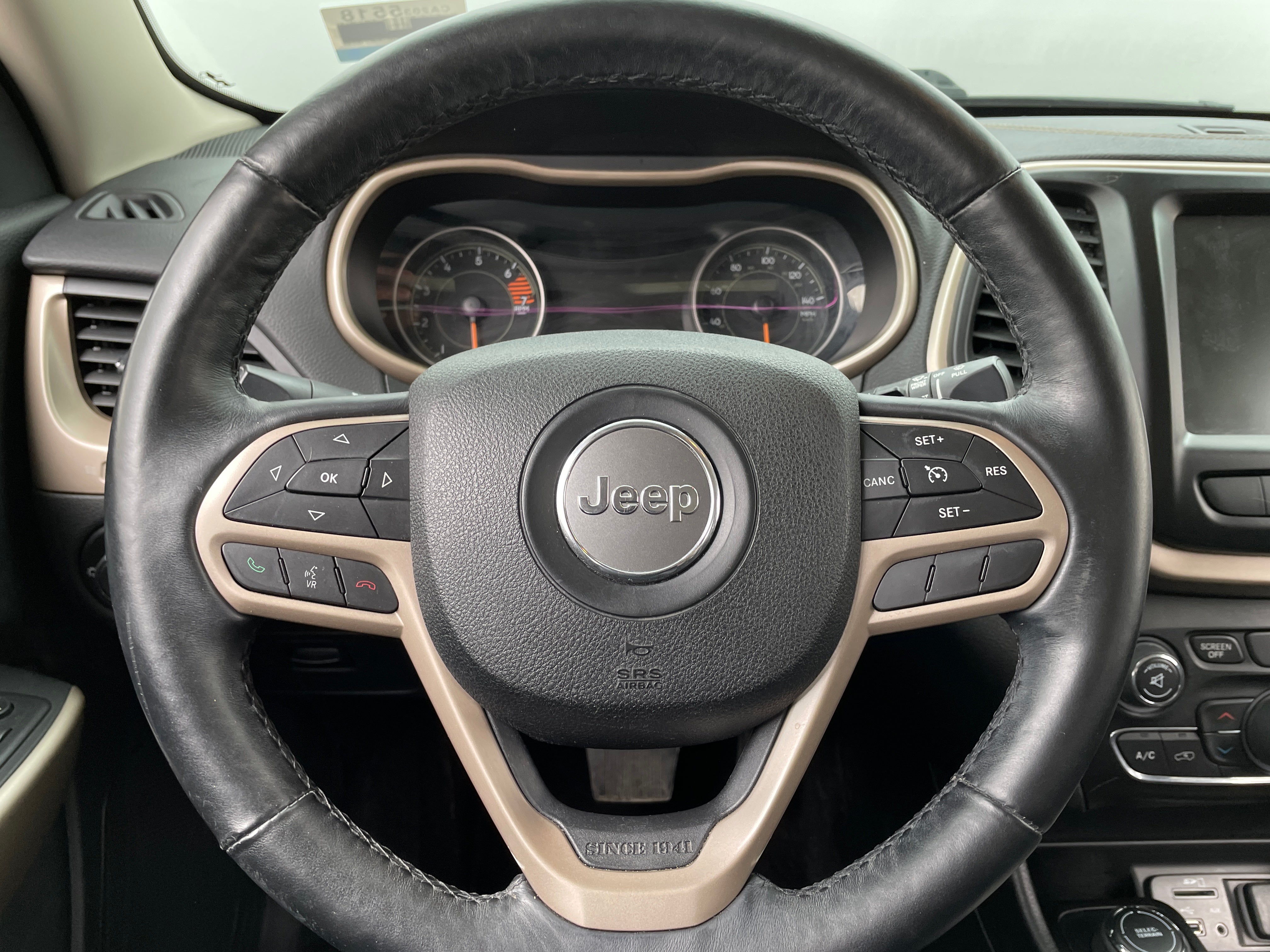 2017 Jeep Cherokee Limited Edition 4