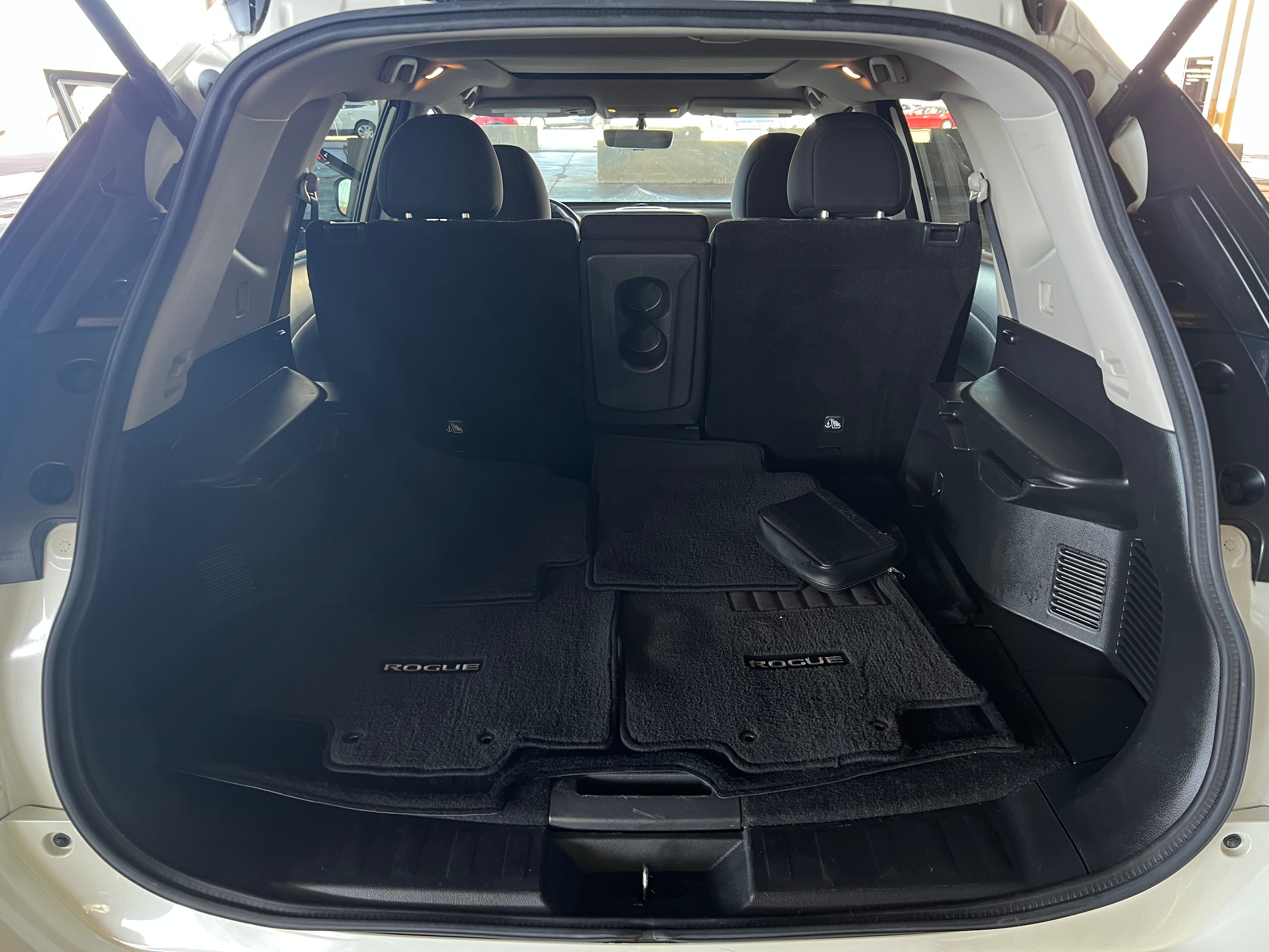2018 Nissan Rogue SV 7