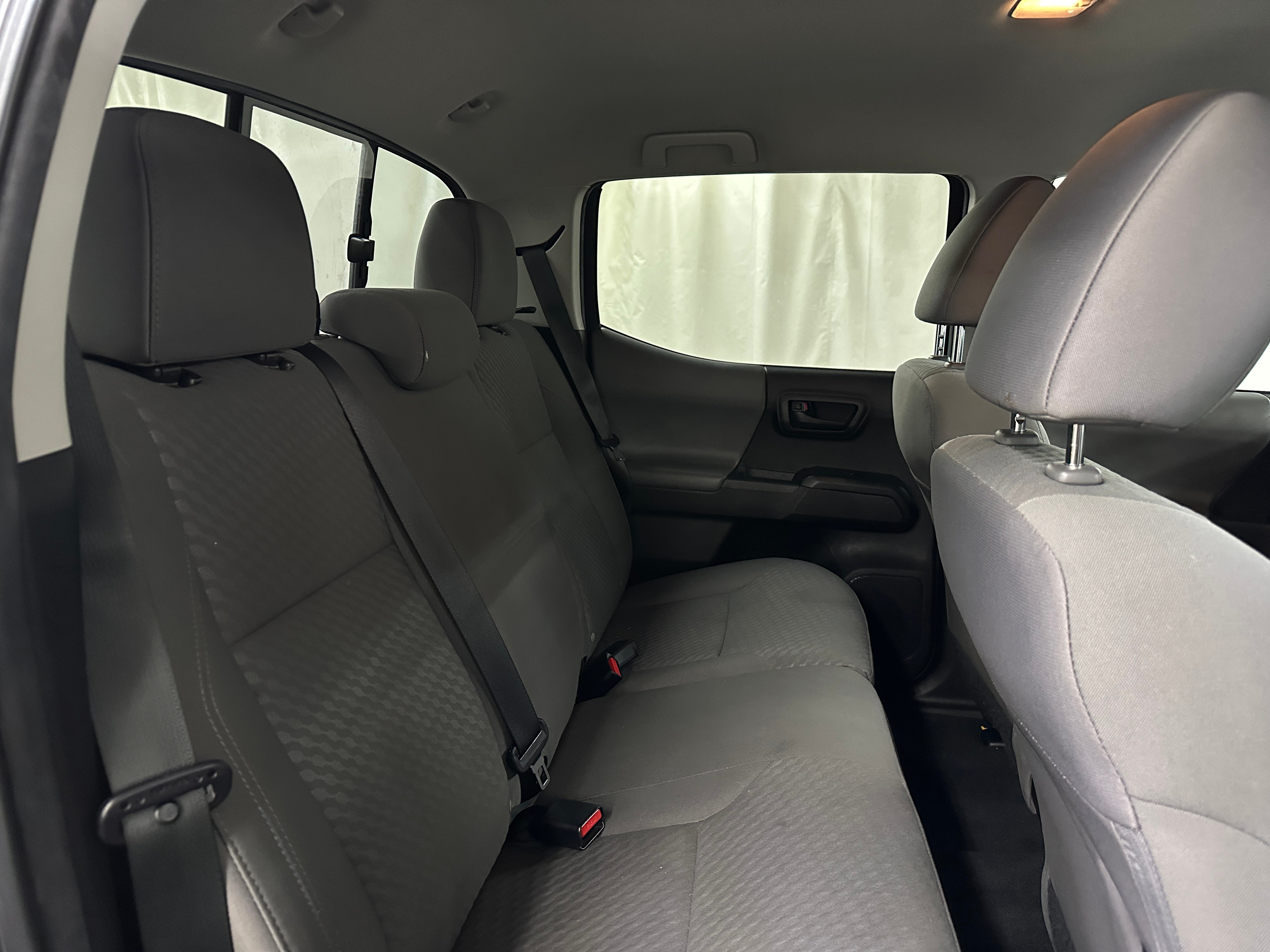 2022 Toyota Tacoma SR5 6