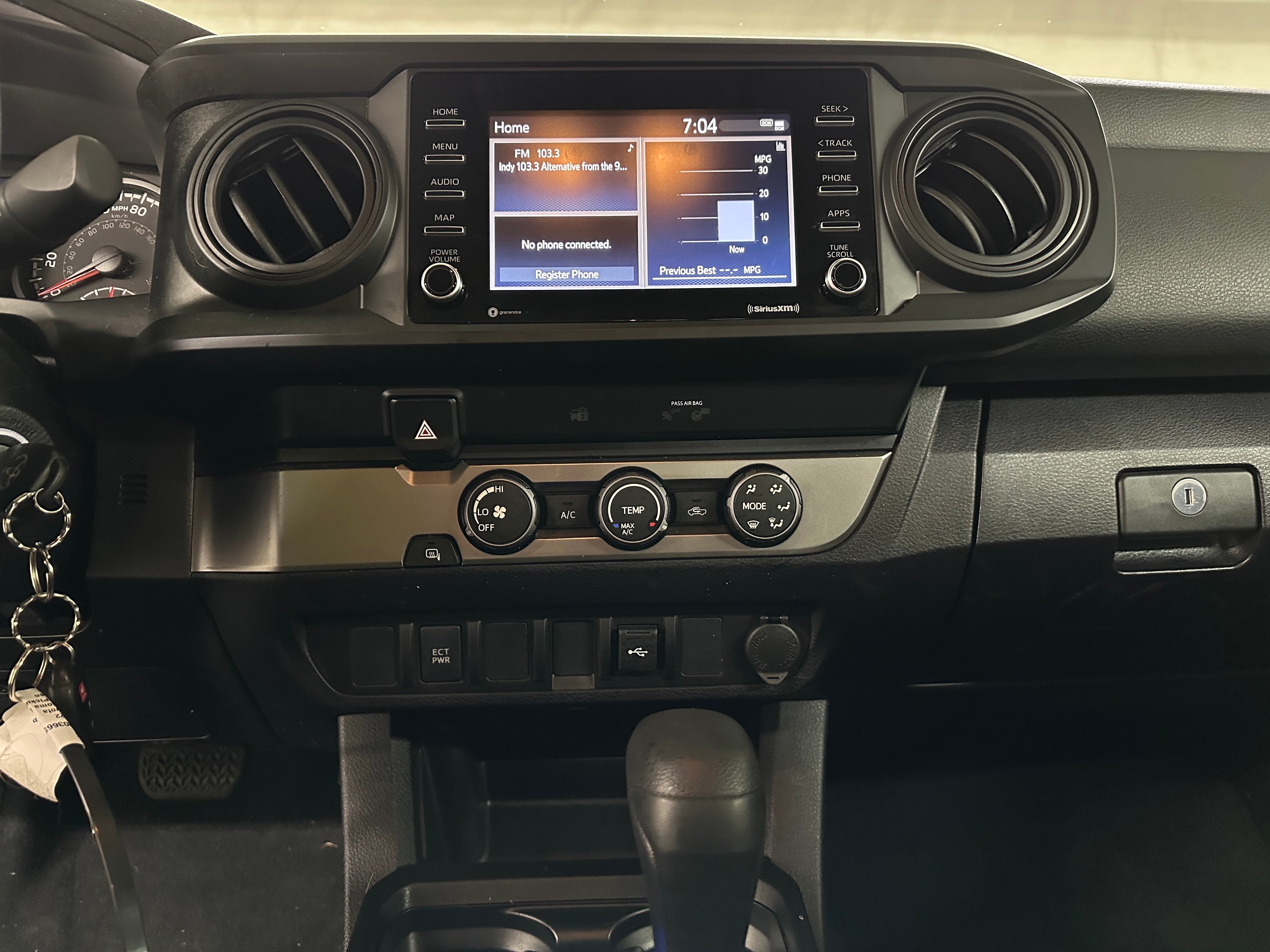 2022 Toyota Tacoma SR5 4