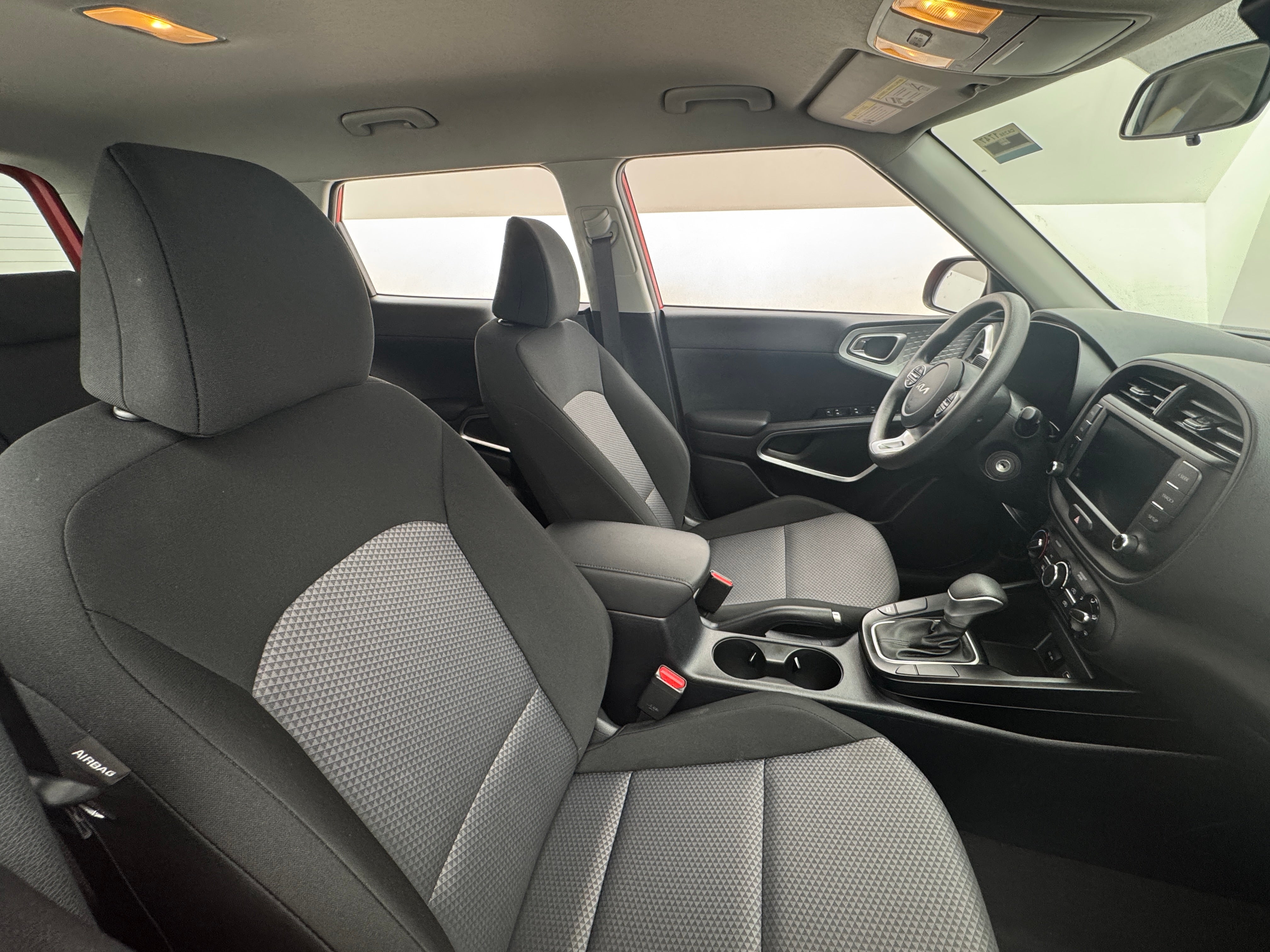 2024 Kia Soul LX 2