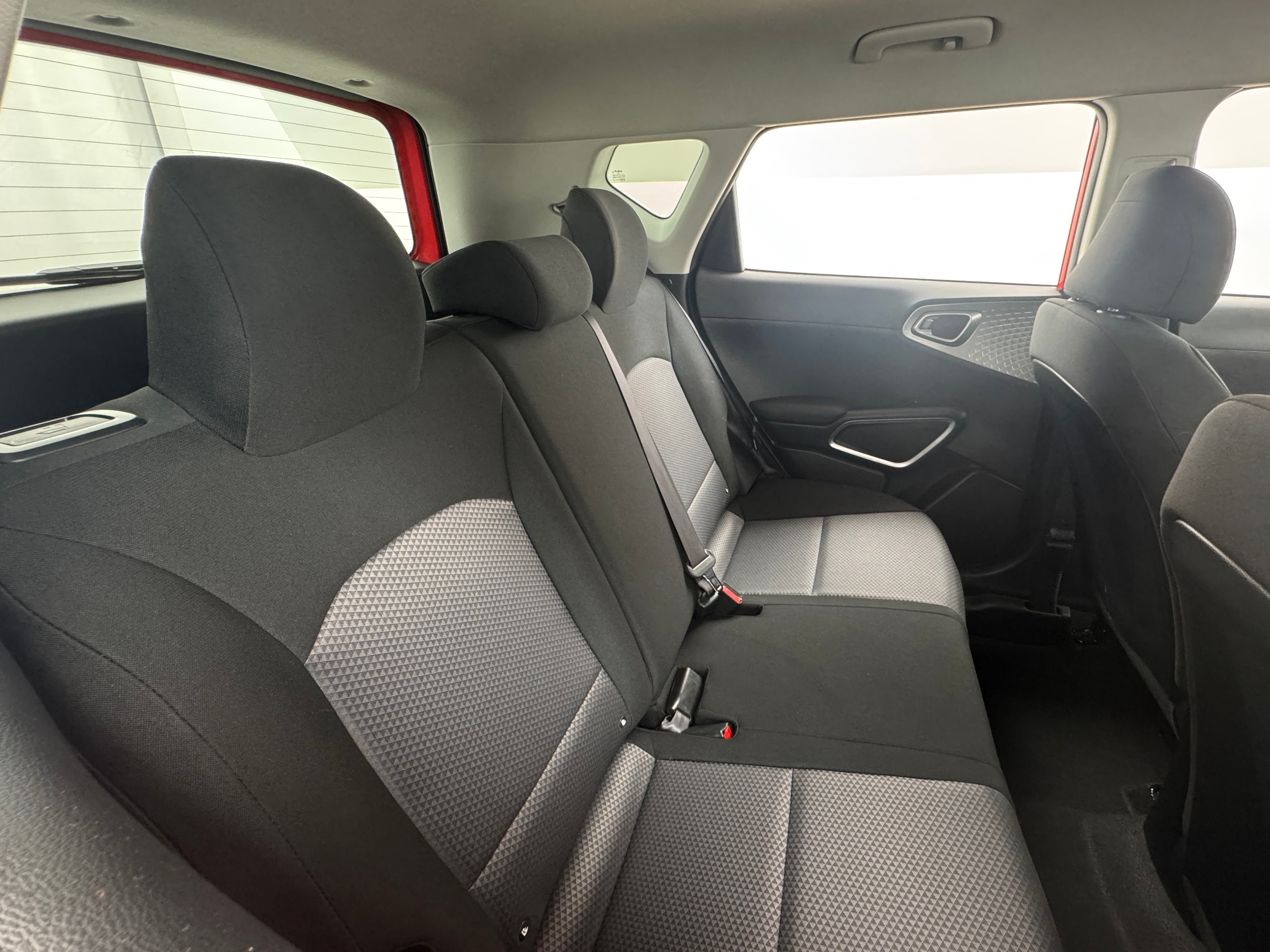 2024 Kia Soul LX 6